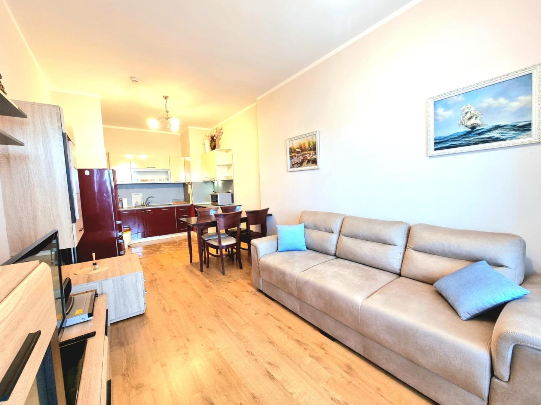 Sea View Residence with Parking