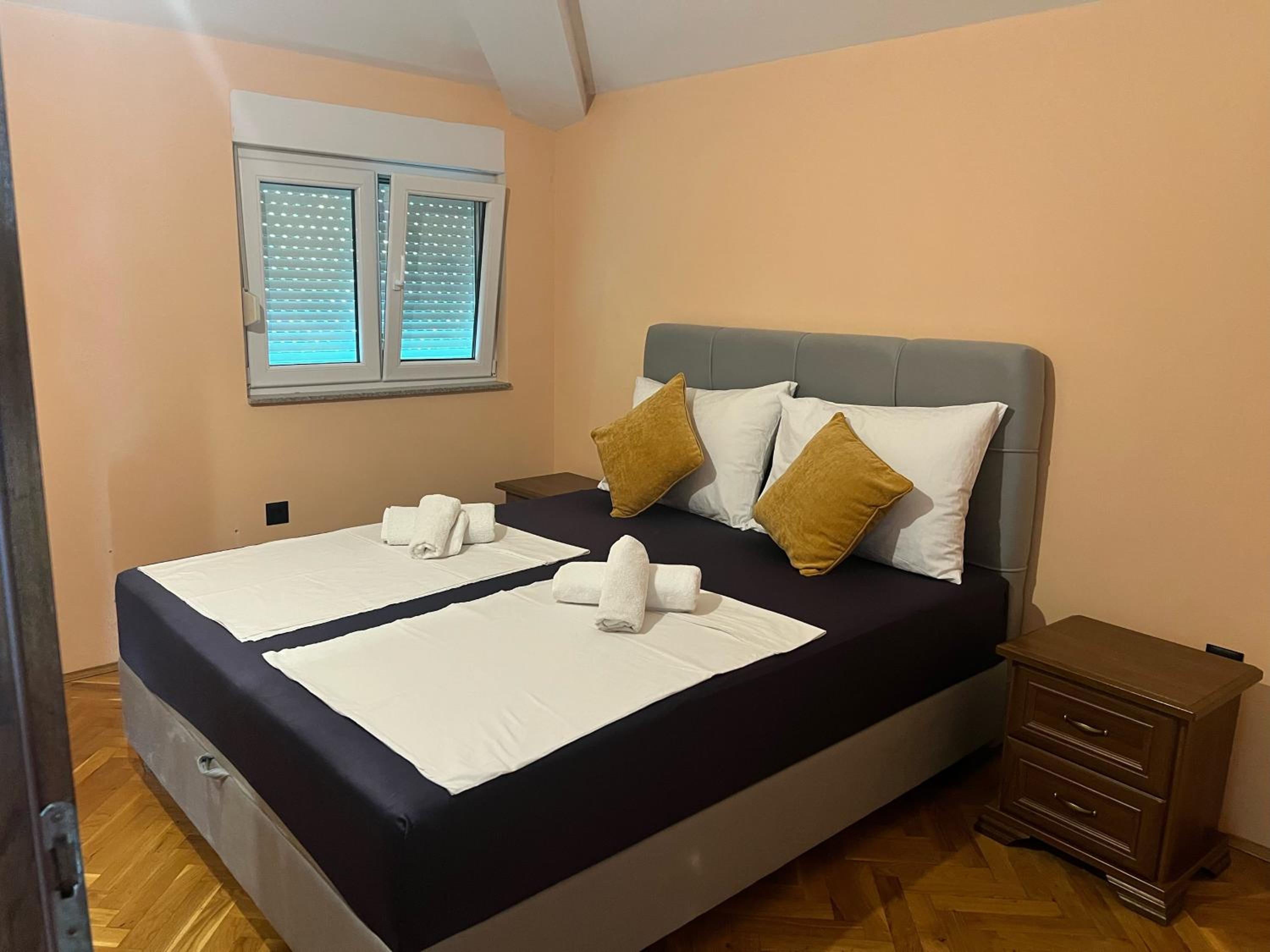 Apartment Elza