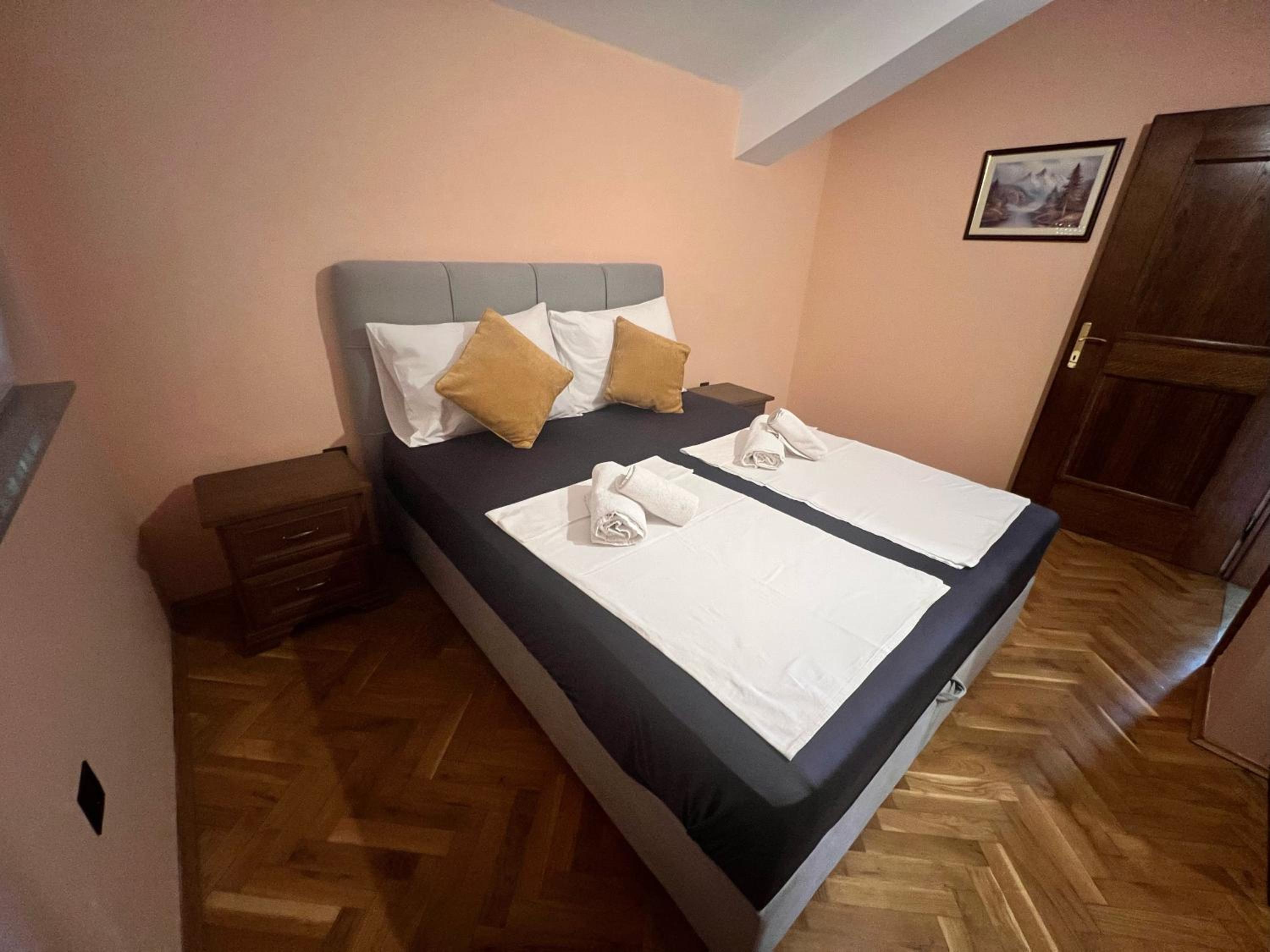 Apartment Elza