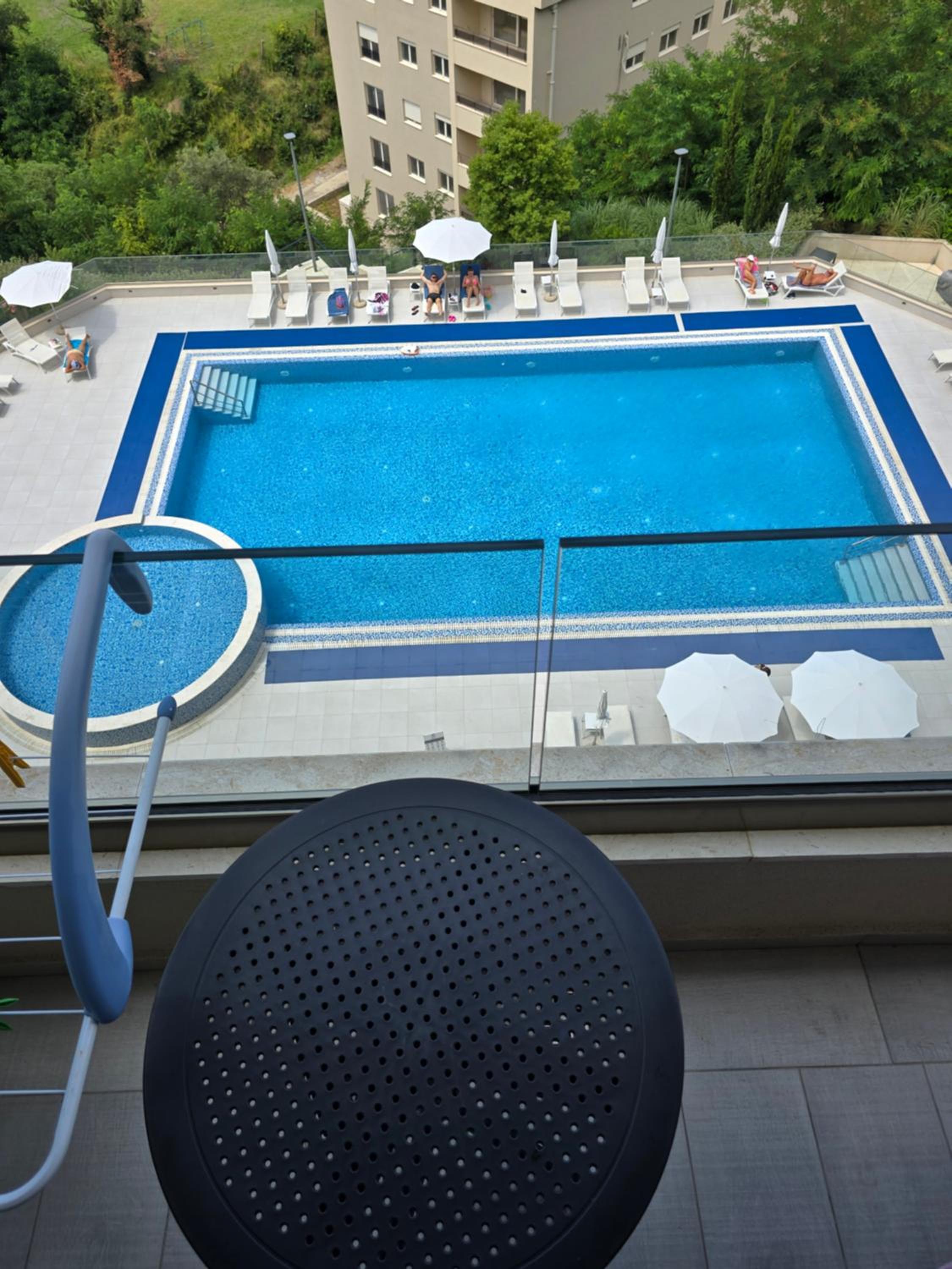 Status Bečići view 4