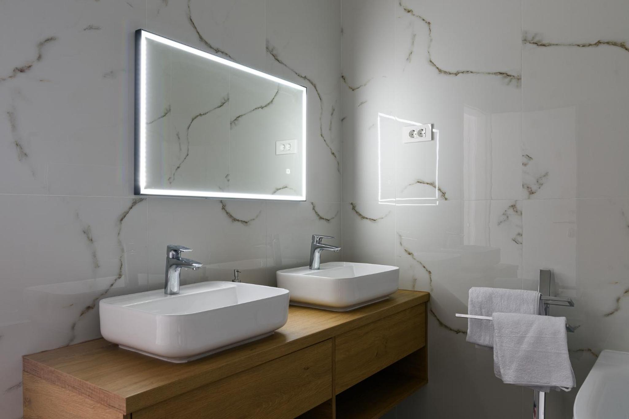 White Cascades 1 - Private Pool, Amazing View, Luxury, Full Privacy view 4