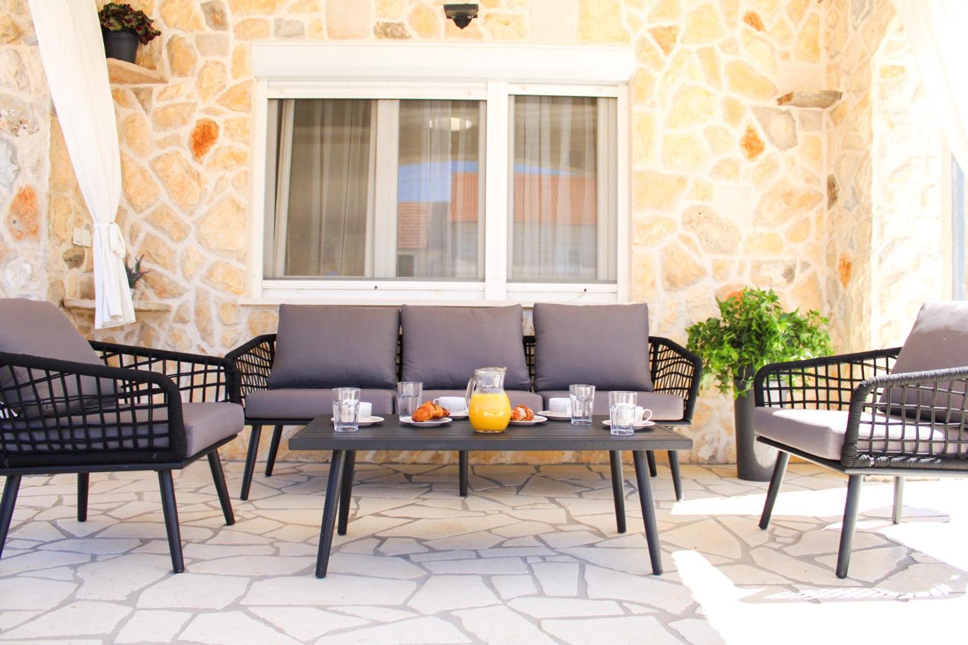 Holiday home Bevanda