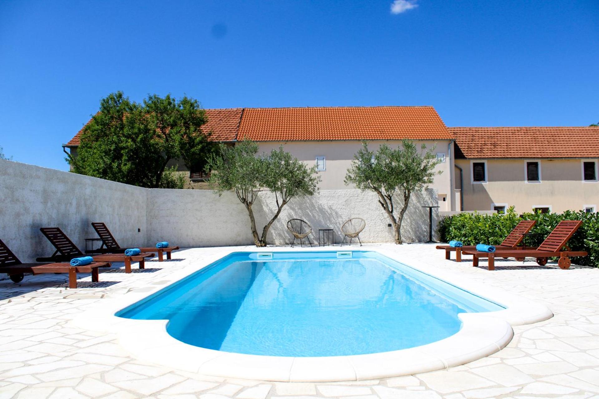 Holiday home Bevanda