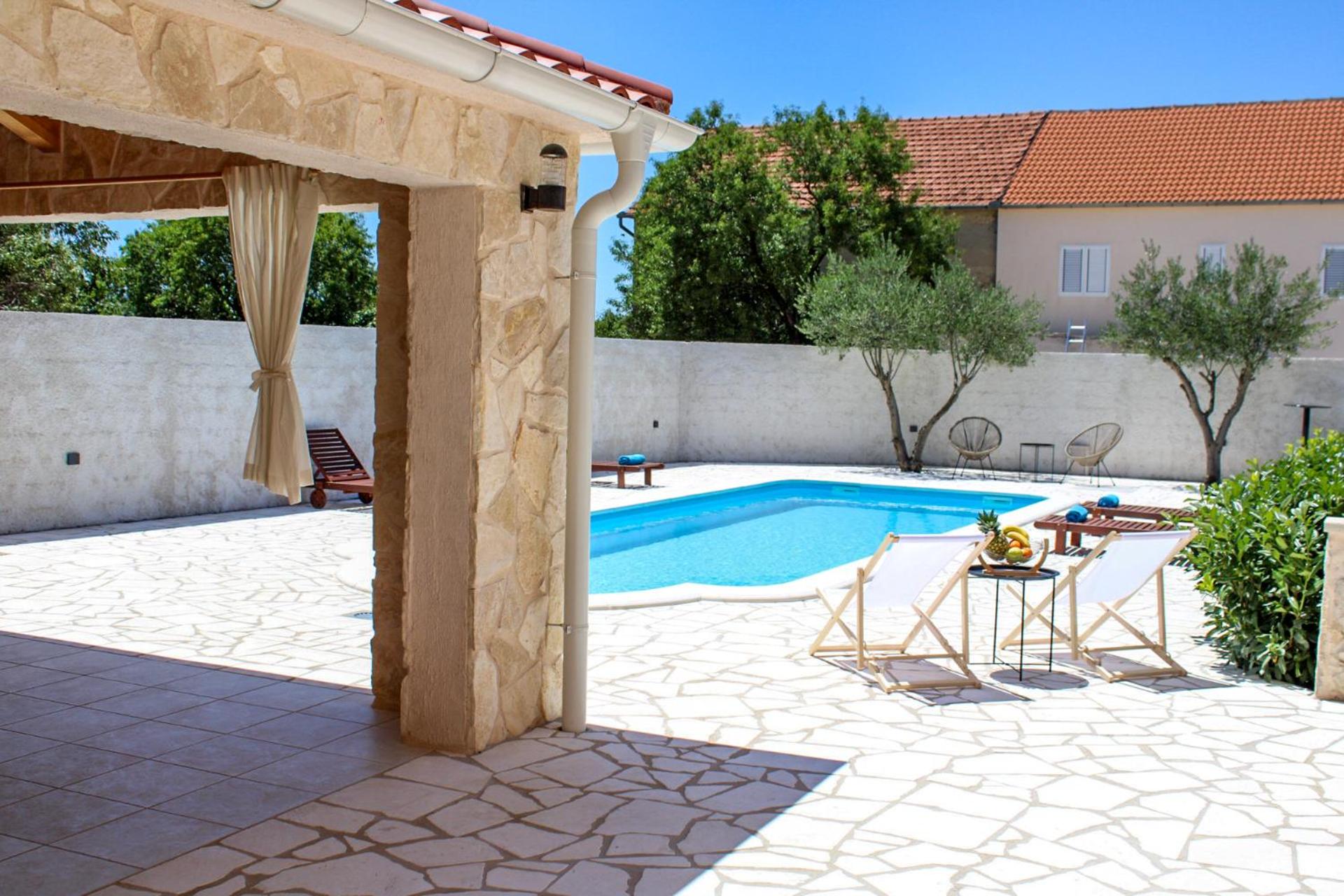 Holiday home Bevanda