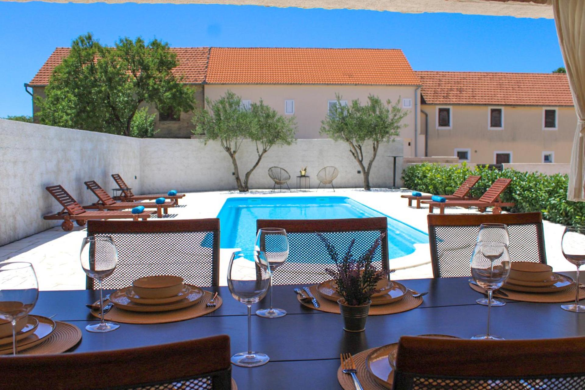 Holiday home Bevanda