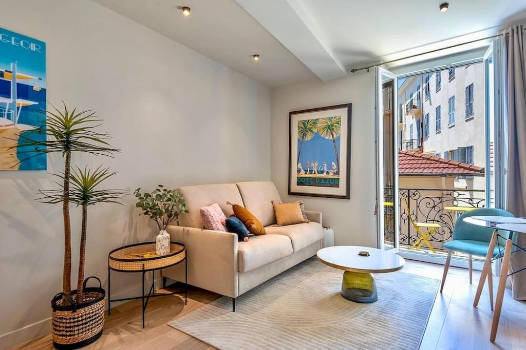 Masséna street, 2 rooms balcony