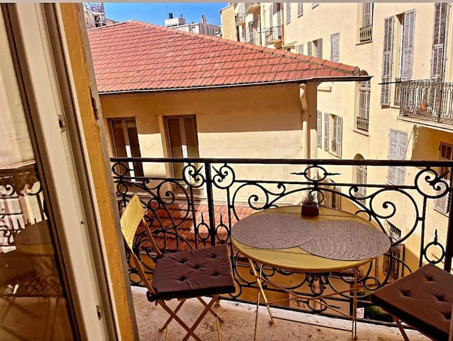 Masséna street, 2 rooms balcony
