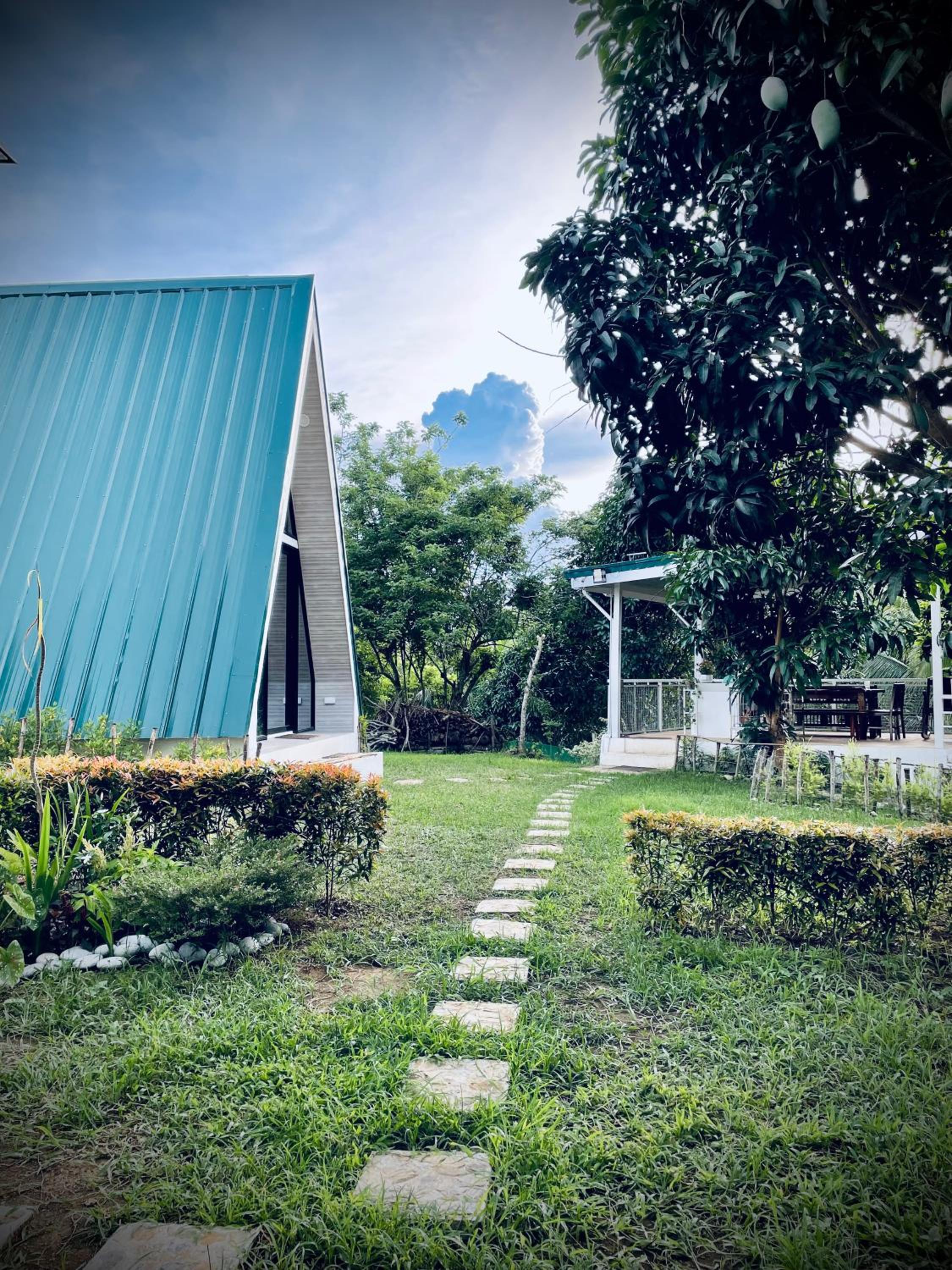 Tierra Bukid en Amadeo view 5