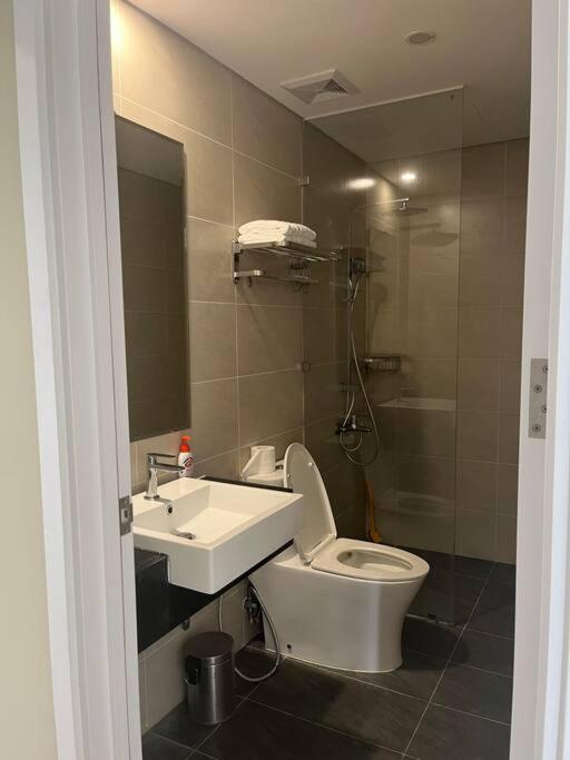 Luxury cozy 2BR 2BTH apt private park