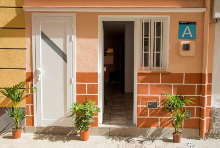 Estudio Parada Baja en Playa Santiago