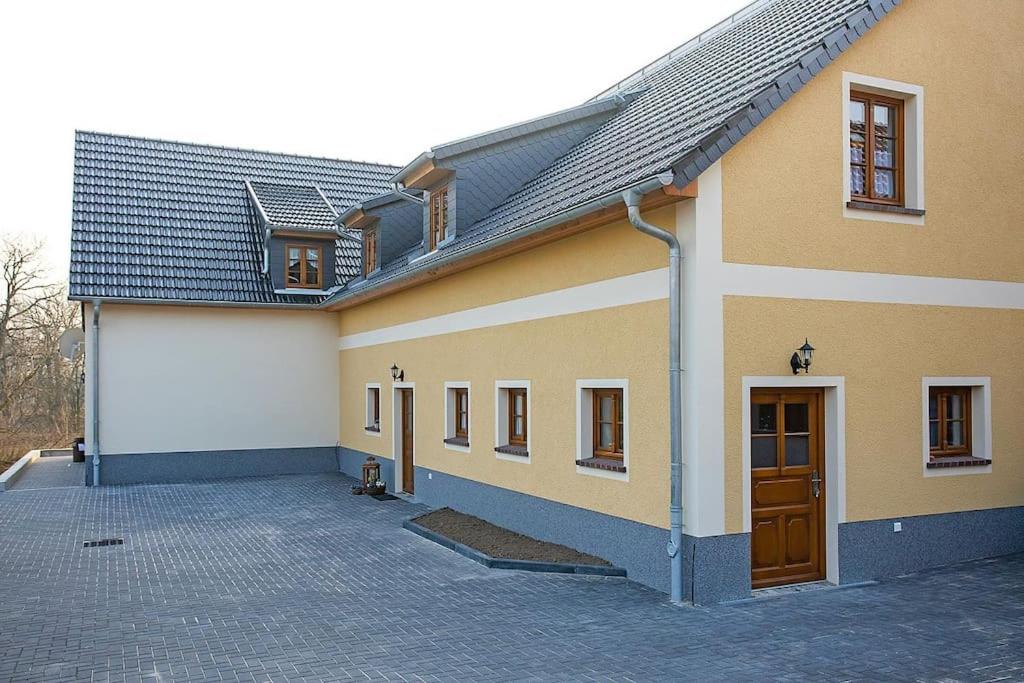 Ferienwohnung Zu den Eichen - Property Image 1
