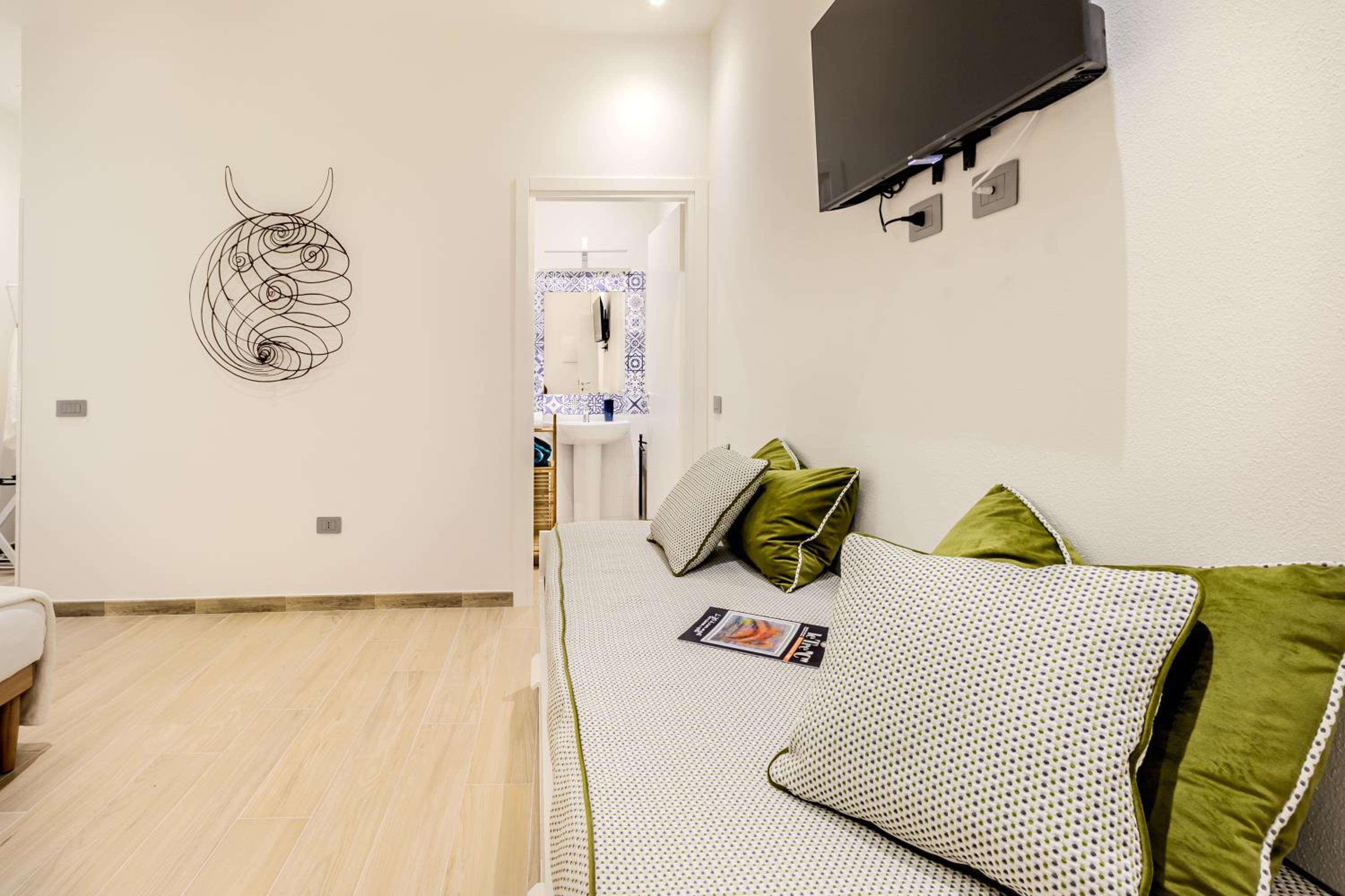 Artis Rooms view 3