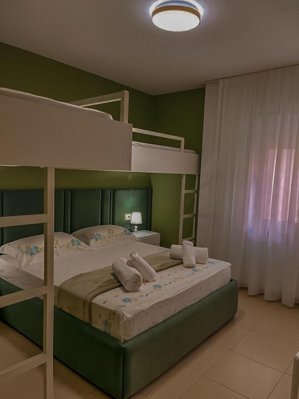 Apartament REJ VELIPOJE