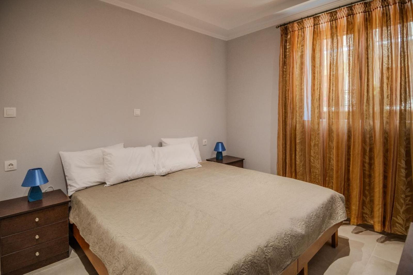 Dionysis Elegant Cozy Apartment