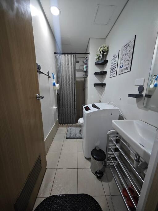 LuxHomme 2- Bedroom Luxury Condo Unit view 5