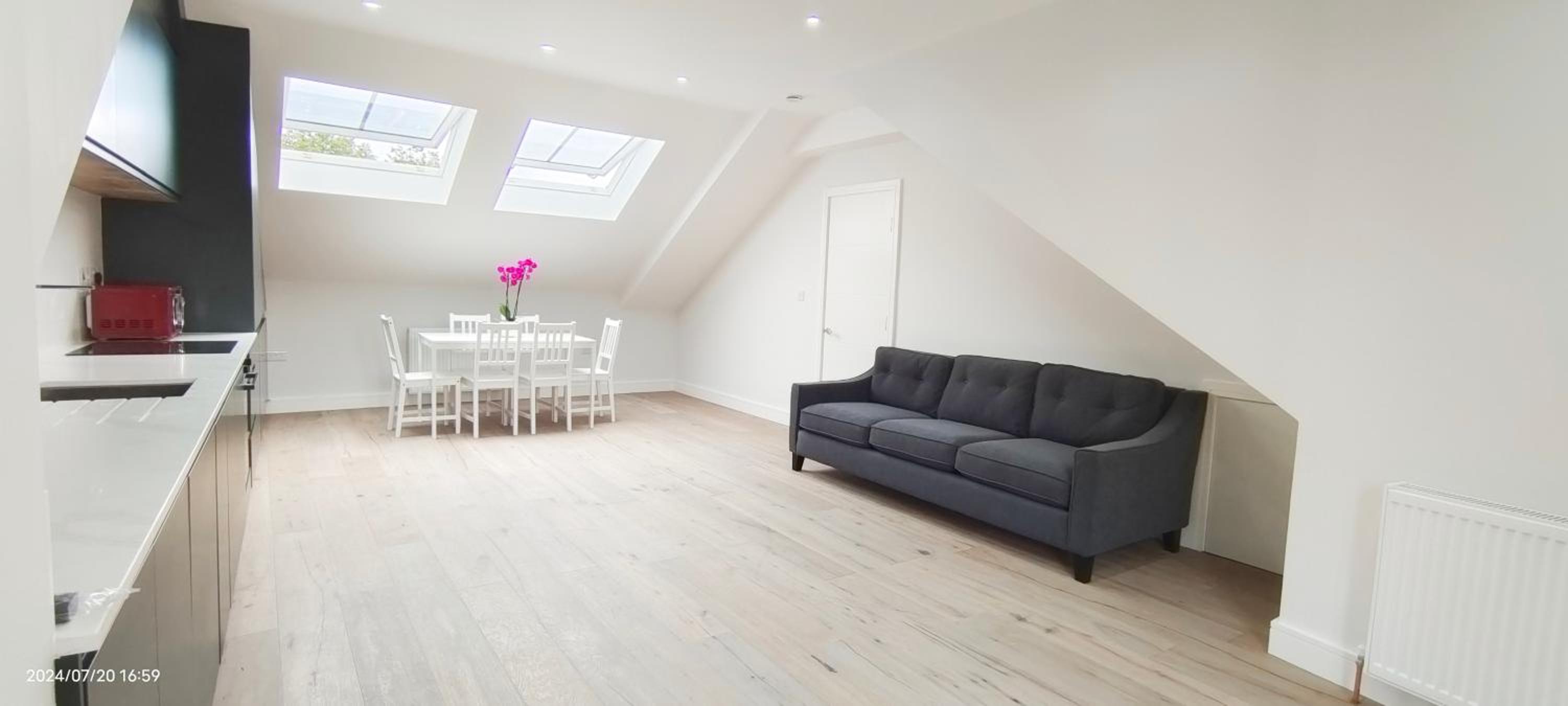 Luxurious and Modern 3b3b Apartment in Hammersmith