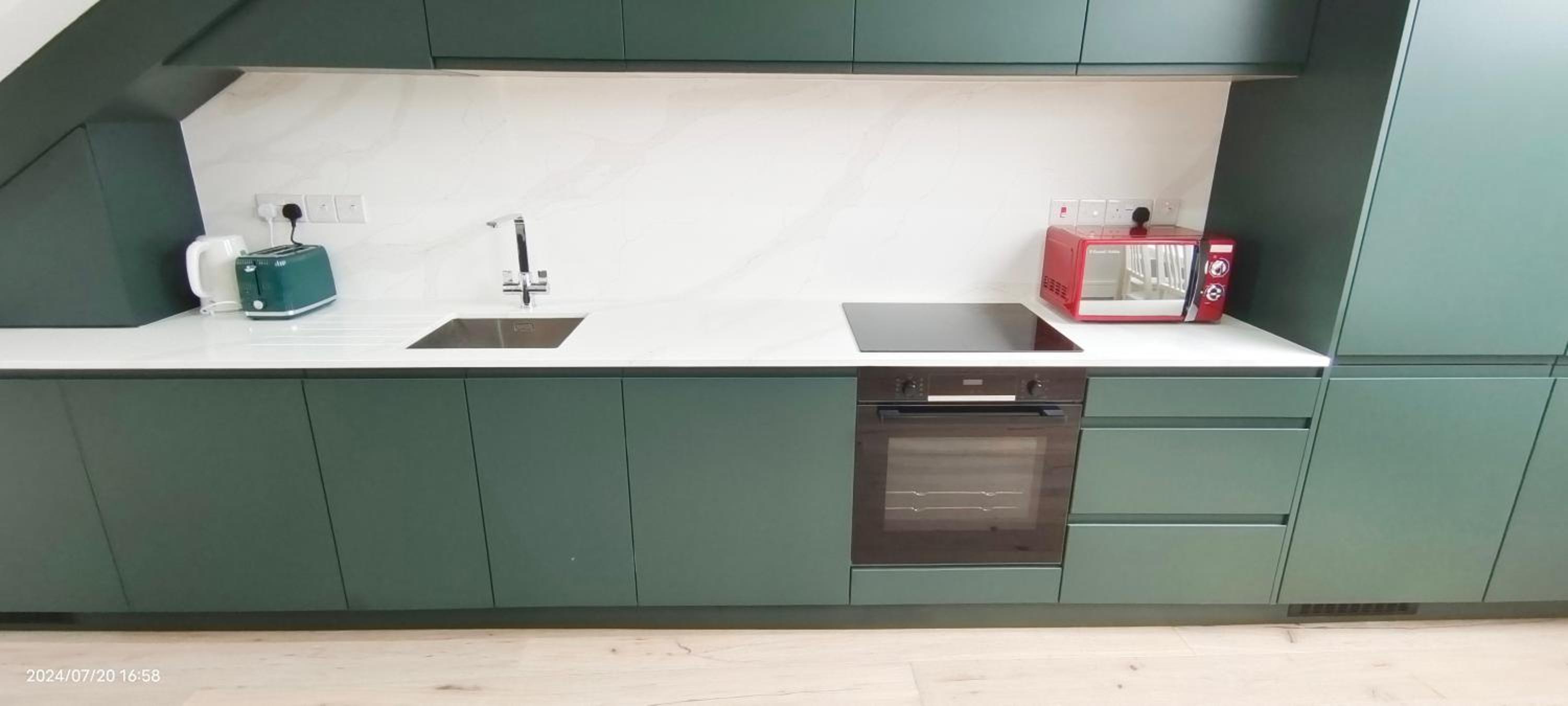 Luxurious and Modern 3b3b Apartment in Hammersmith