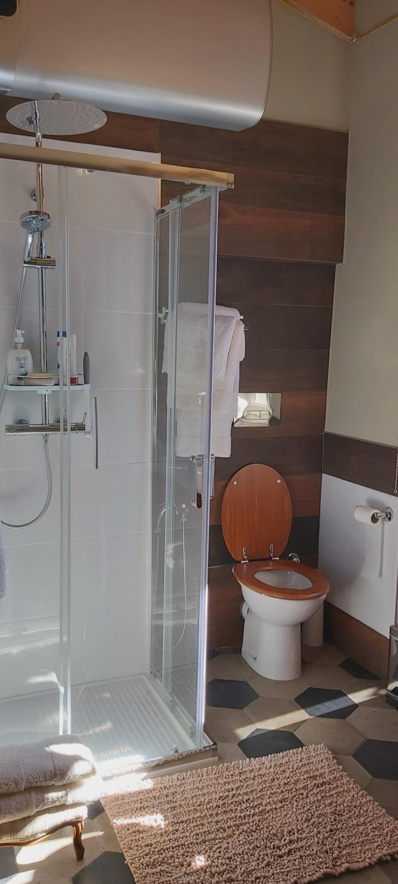 Photo 23