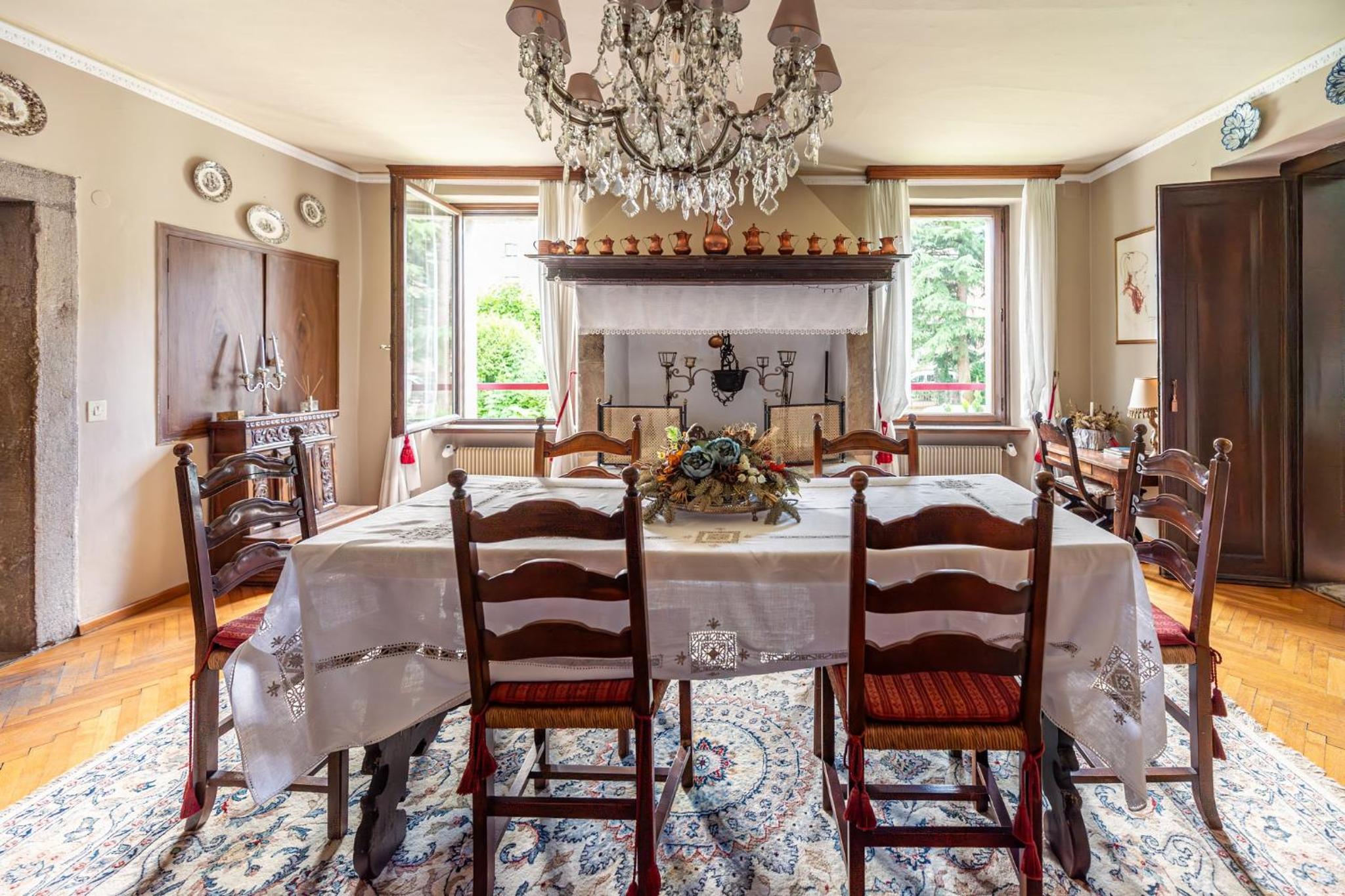 GuestHost - Timeless Charm - Stunning Apt in Villa