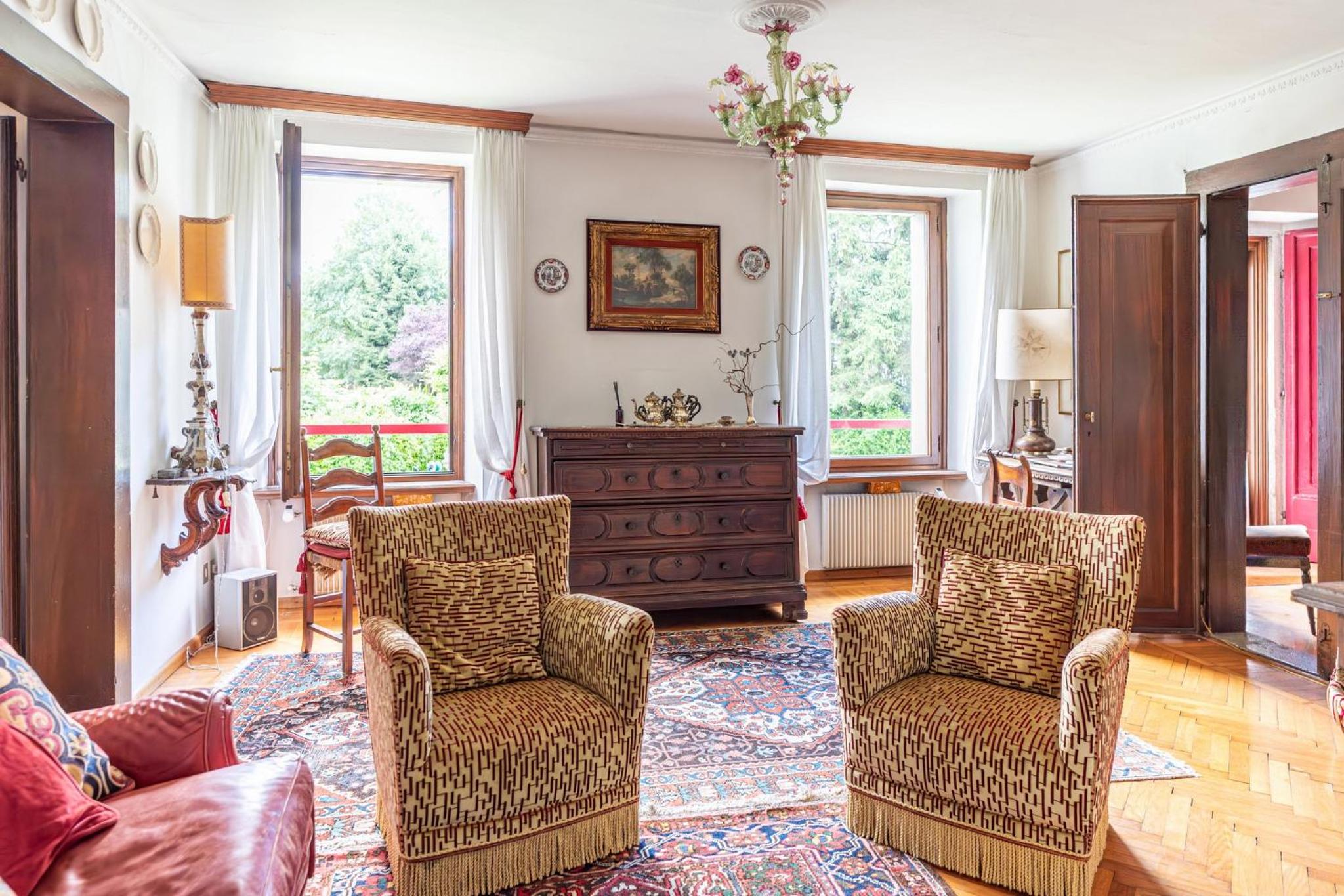 GuestHost - Timeless Charm - Stunning Apt in Villa