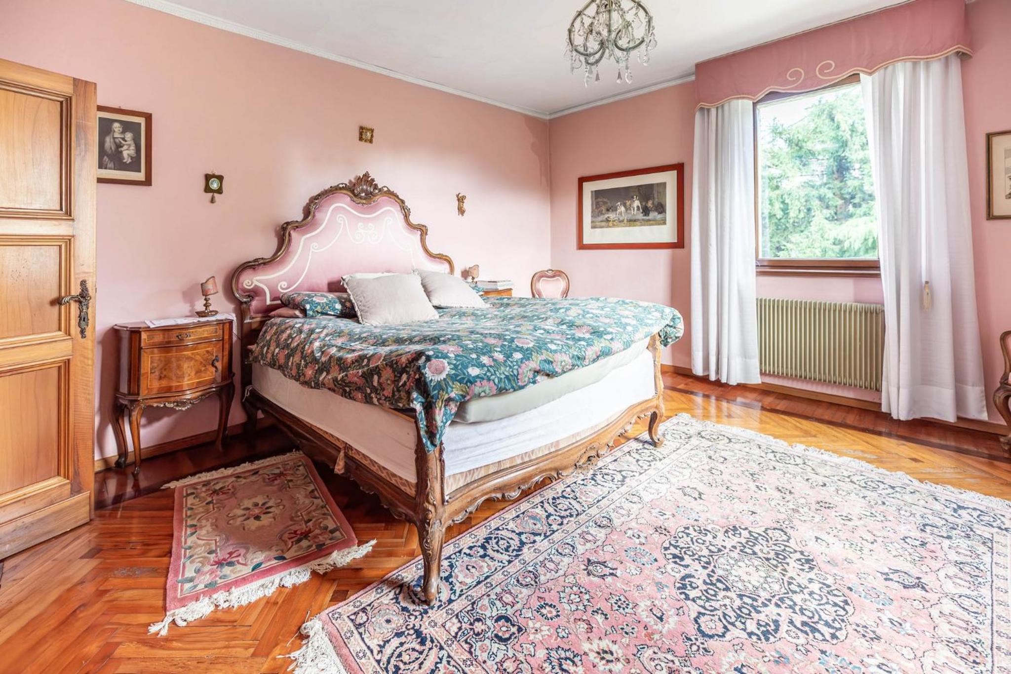 GuestHost - Timeless Charm - Stunning Apt in Villa