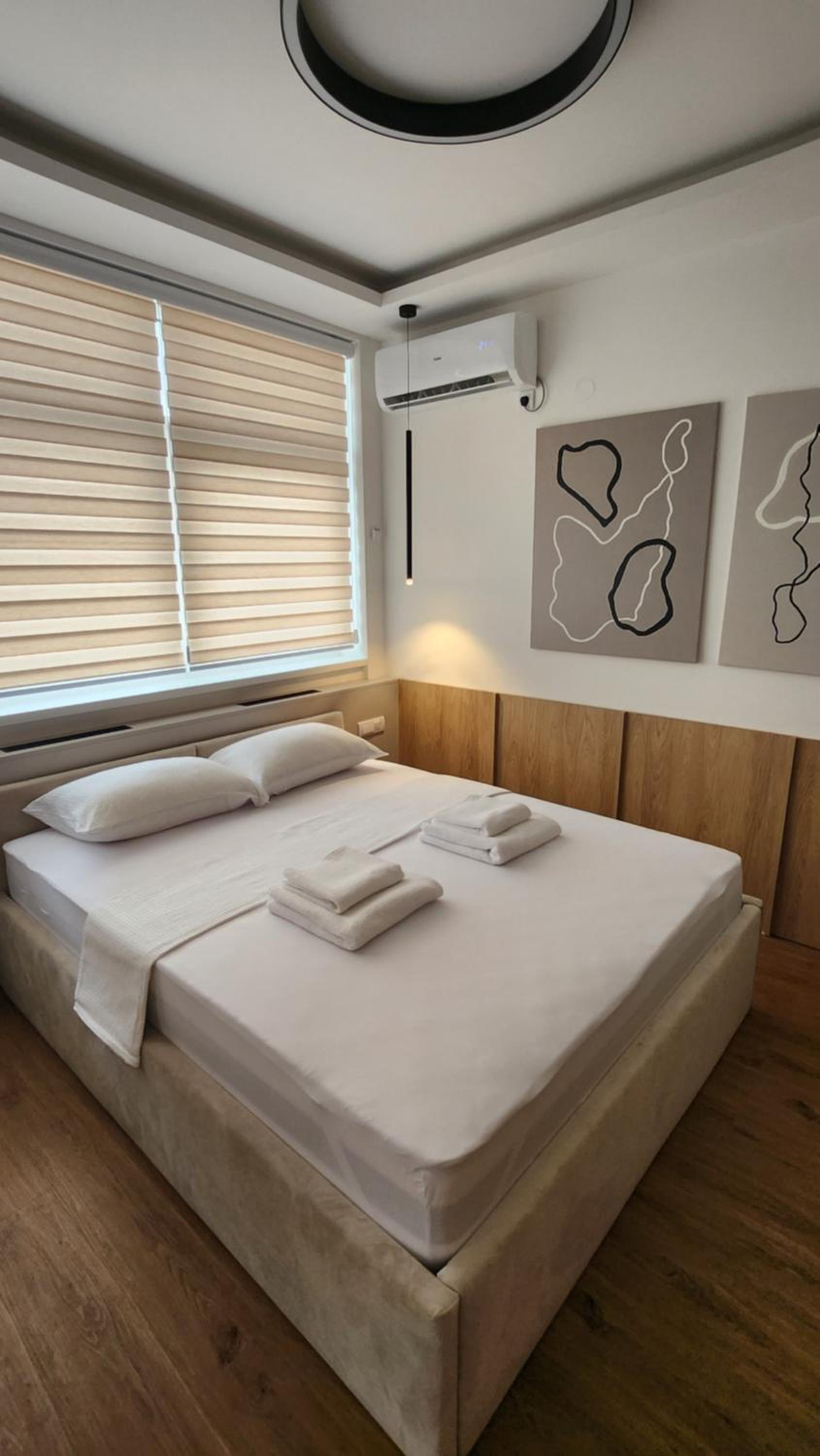 Apartmani Dobrinja - Free parking- Rent a car