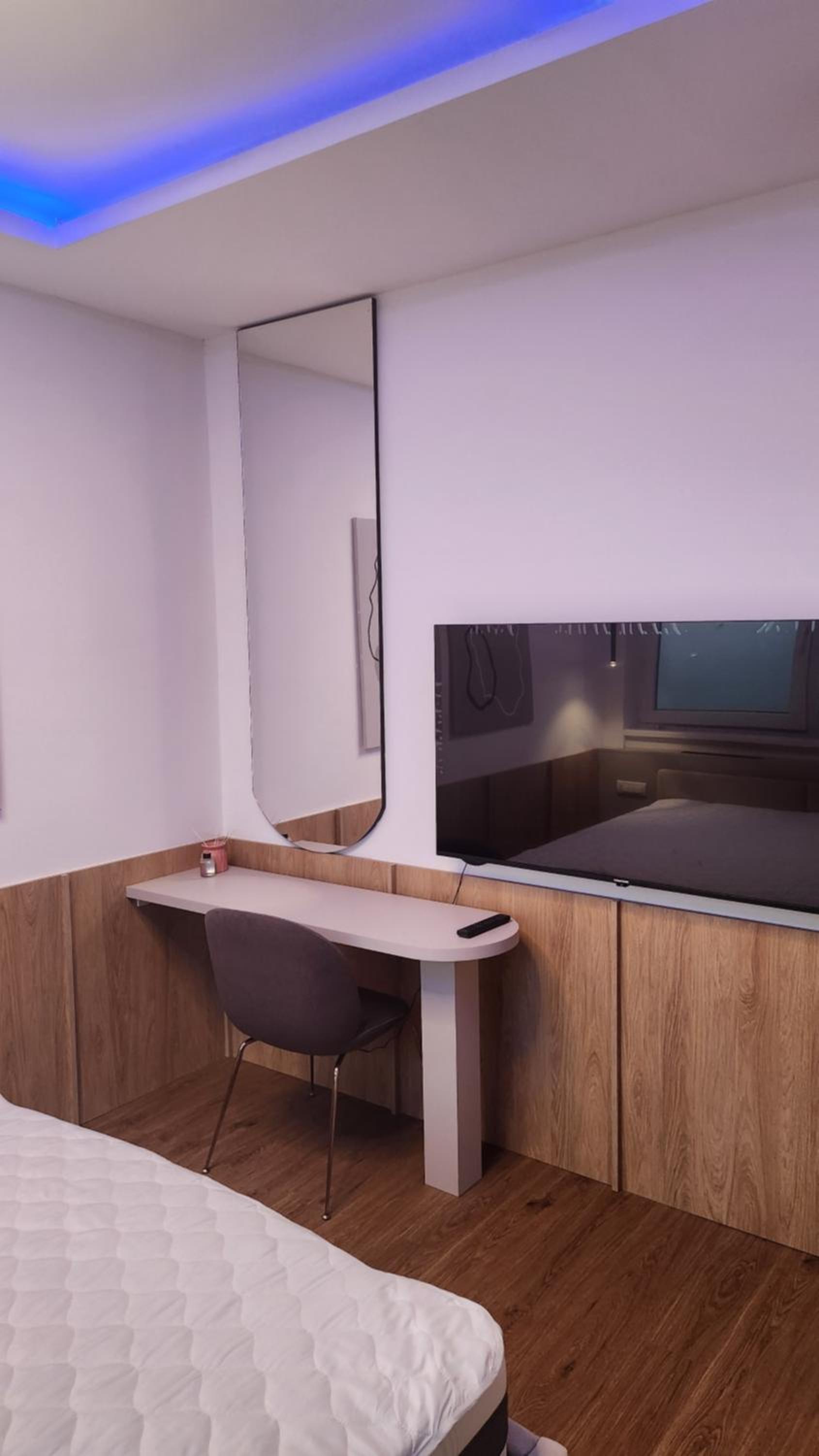 Apartmani Dobrinja - Free parking- Rent a car