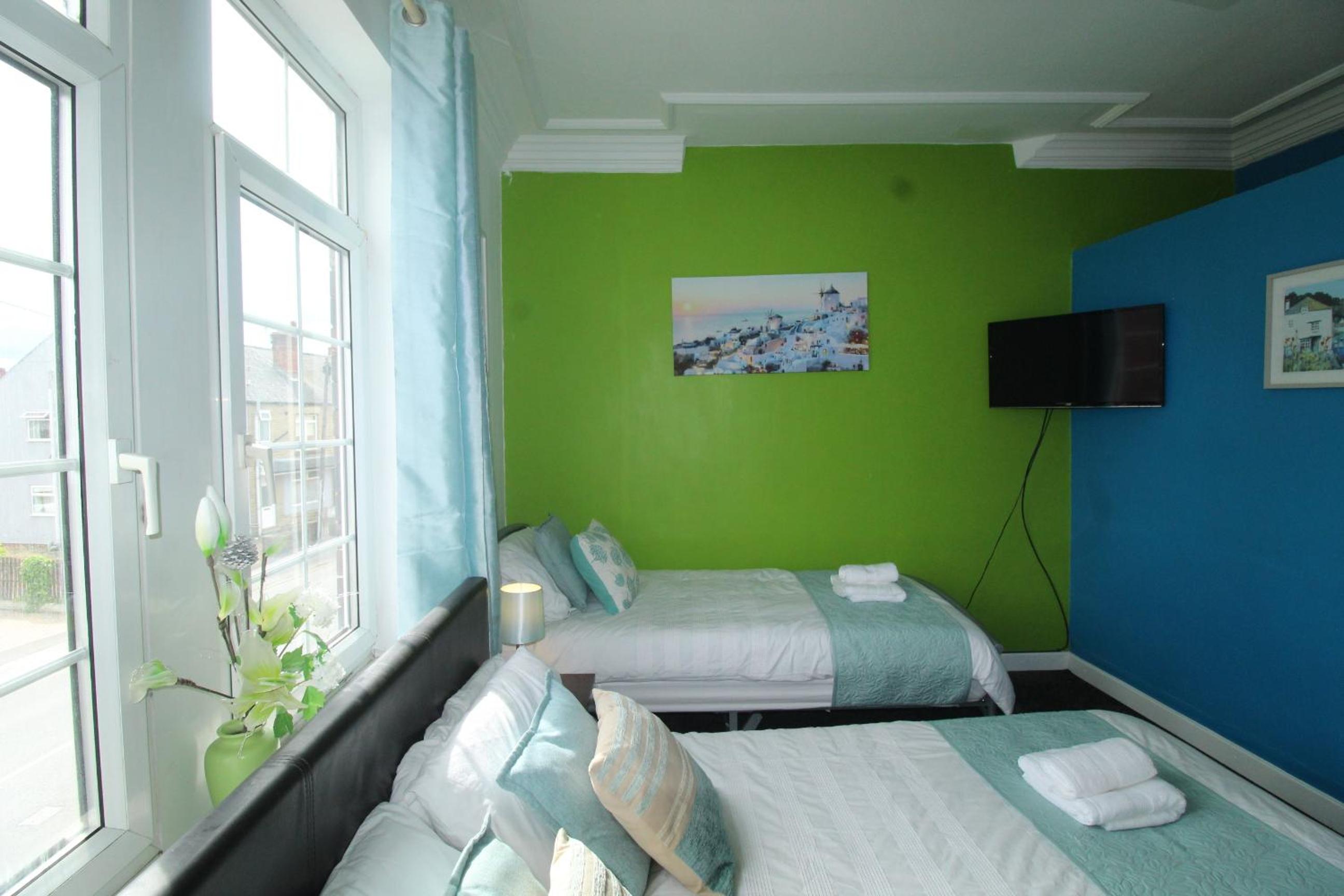 Photo 25