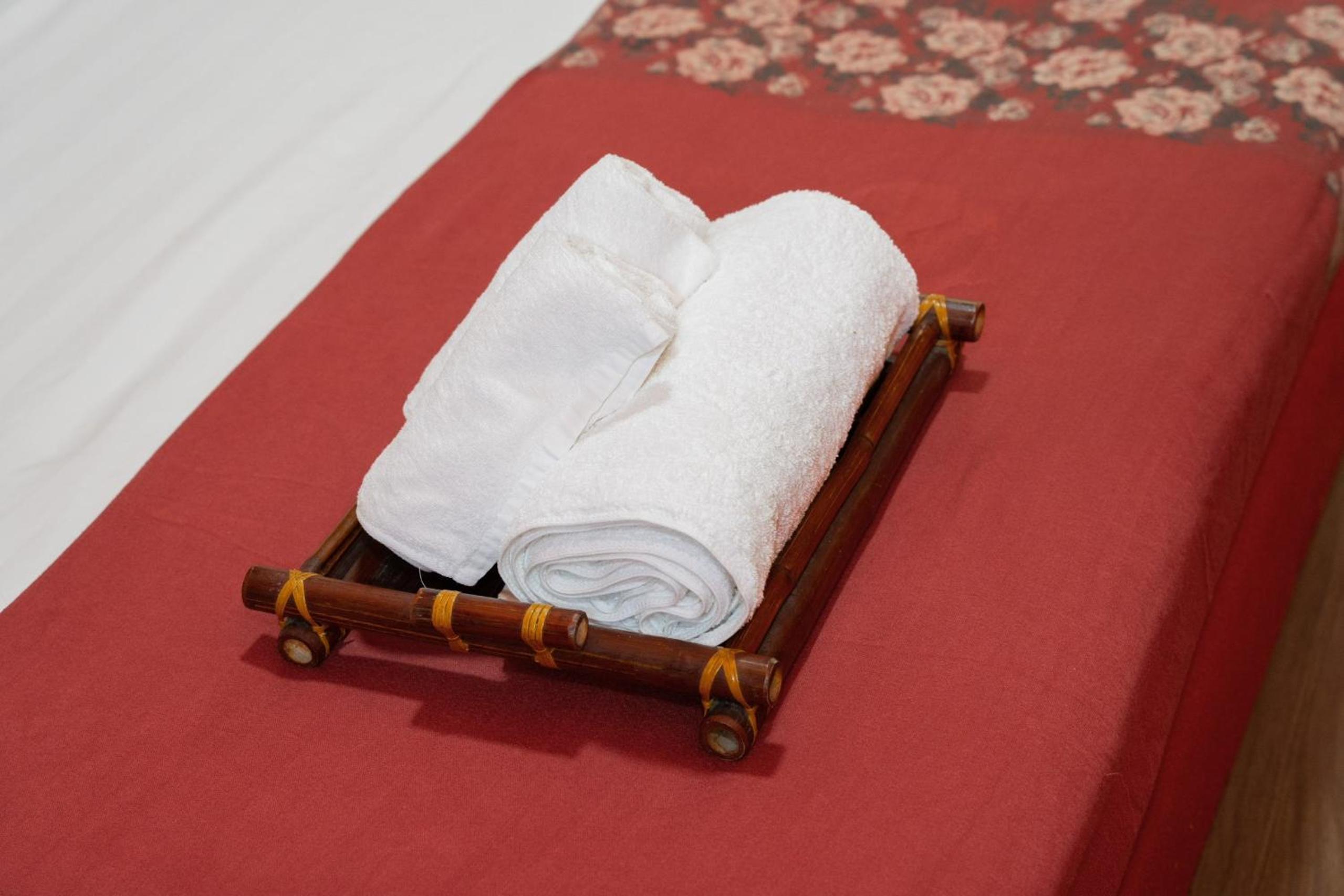Pine Hill Villas & Camping
