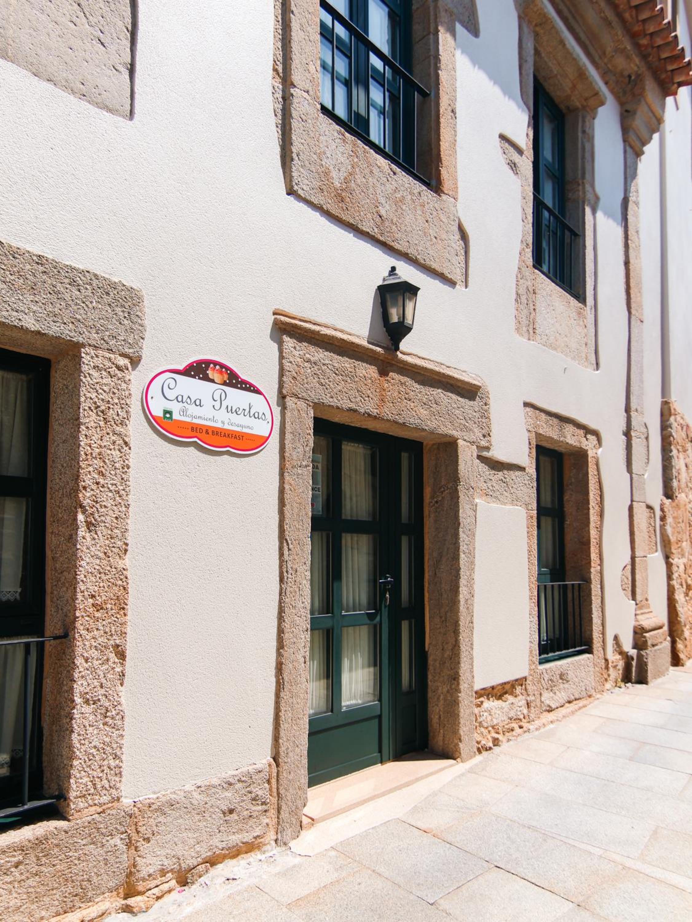 Casa Puertas Bed & Breakfast sl