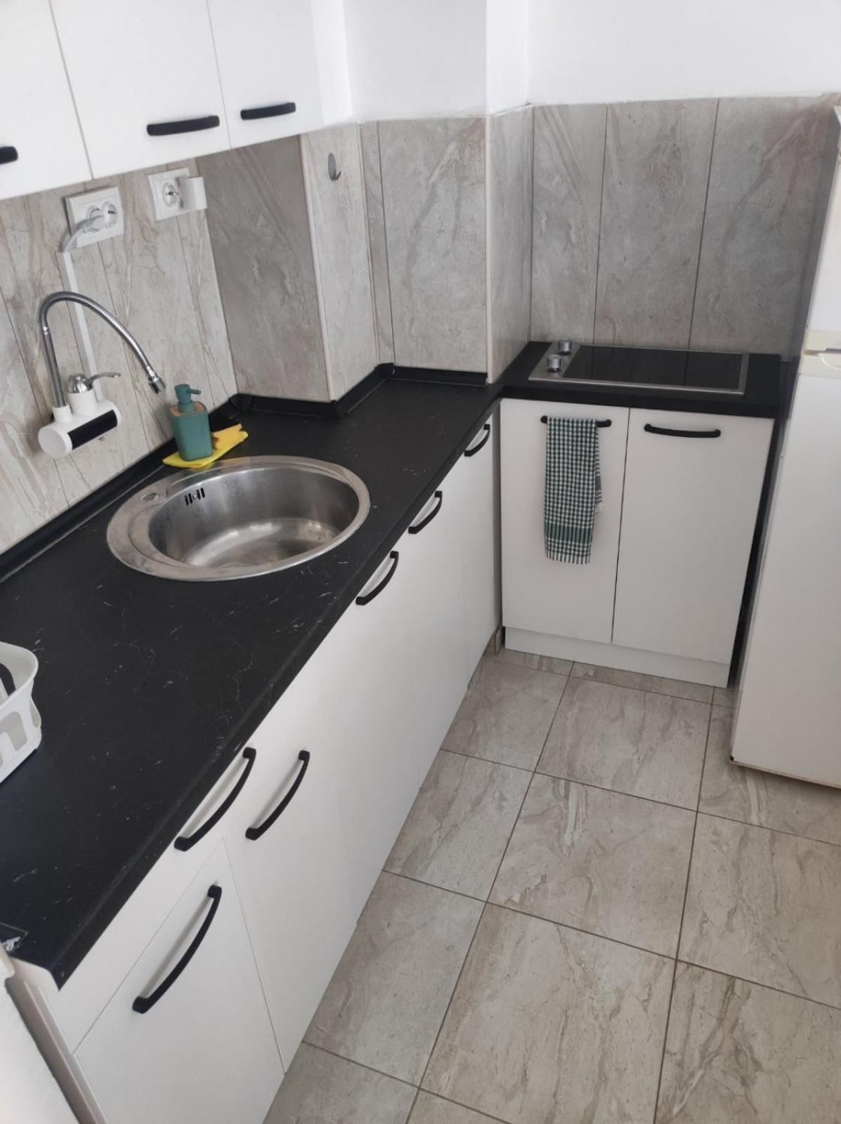Stefea Apartment