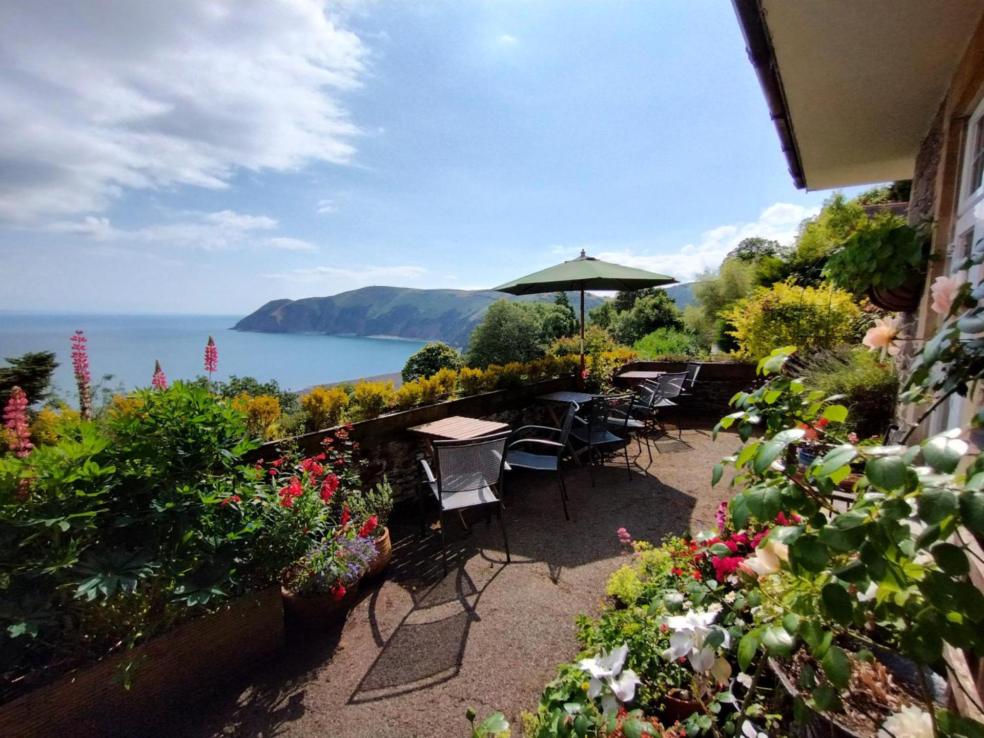 Lynton Vacations - Chough's Nest Hotel - Property Image 28