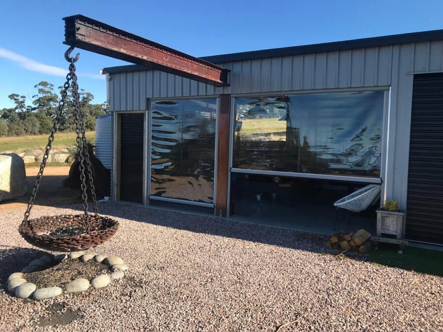 Humbug Bunk House & Hot Tub!