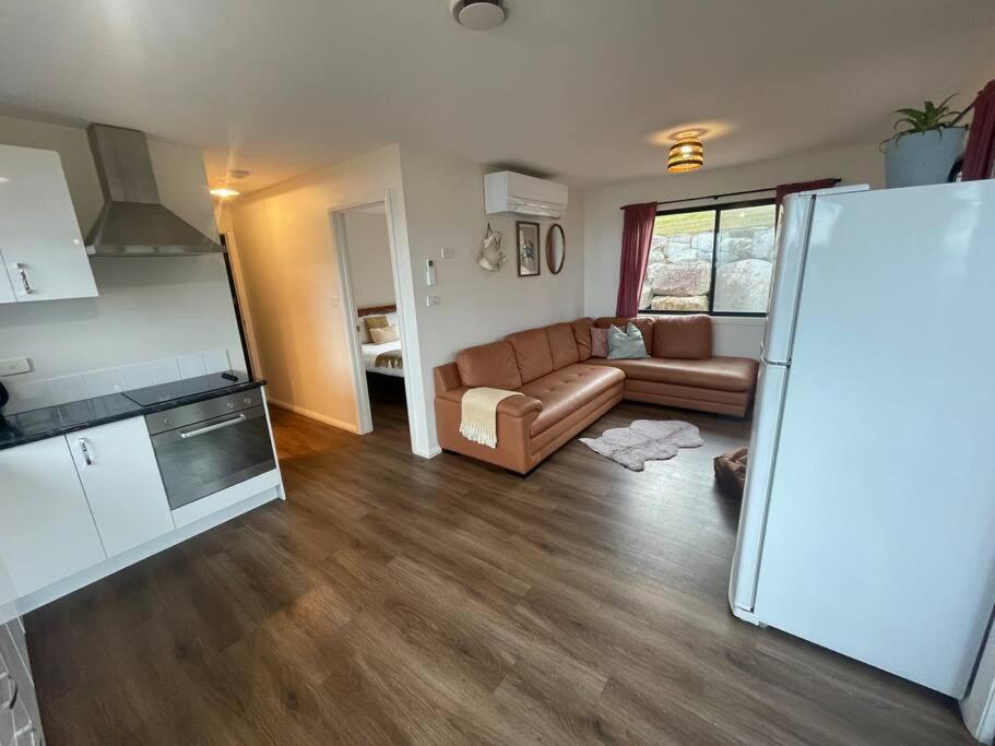 Humbug Bunk House & Hot Tub!