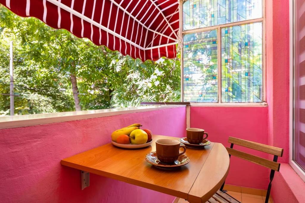 Excellent Center location apartment 'Bear's Den'