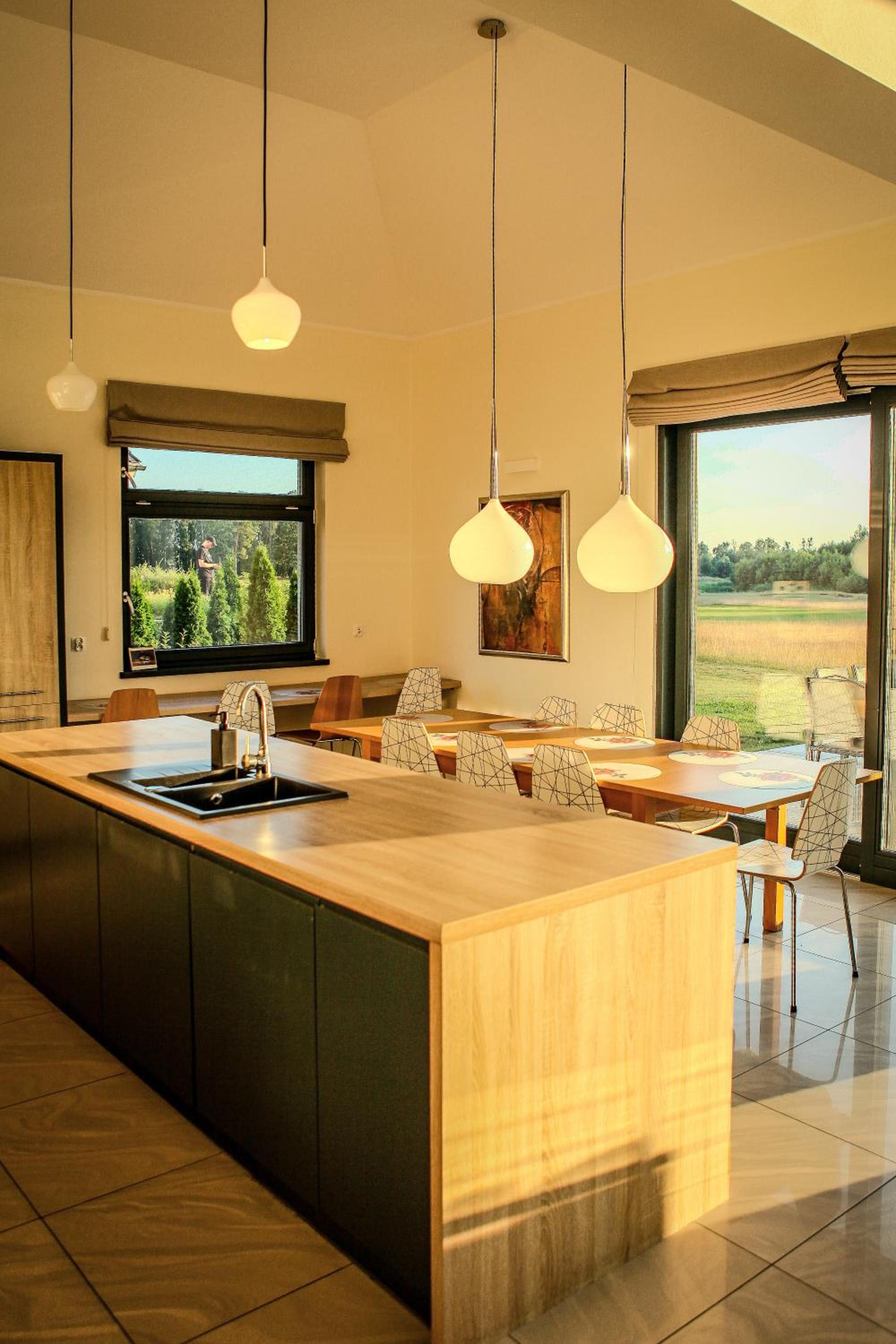 Photo 136