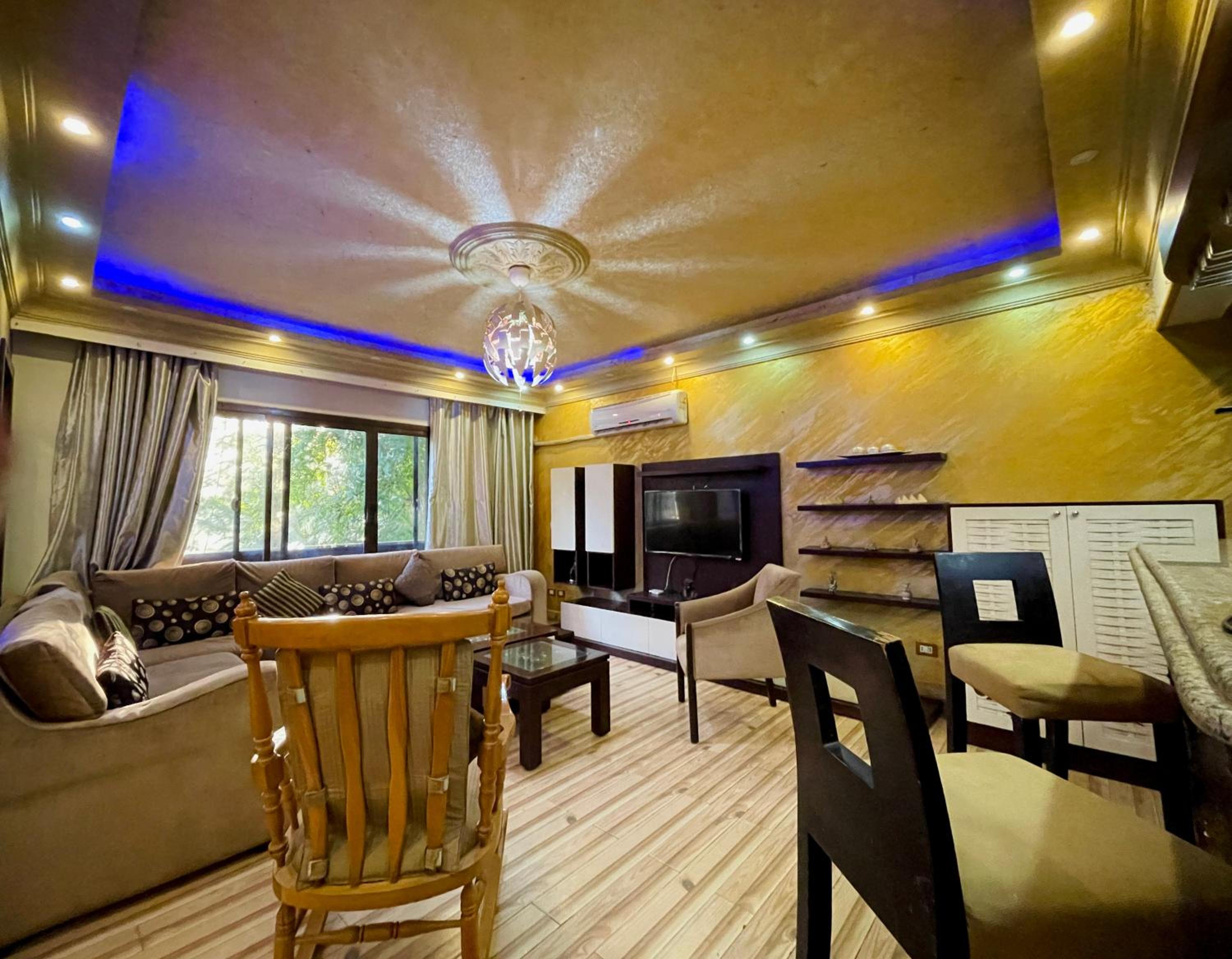 Cozy 2BR Apartment - Green Retreat in Degla Maadi