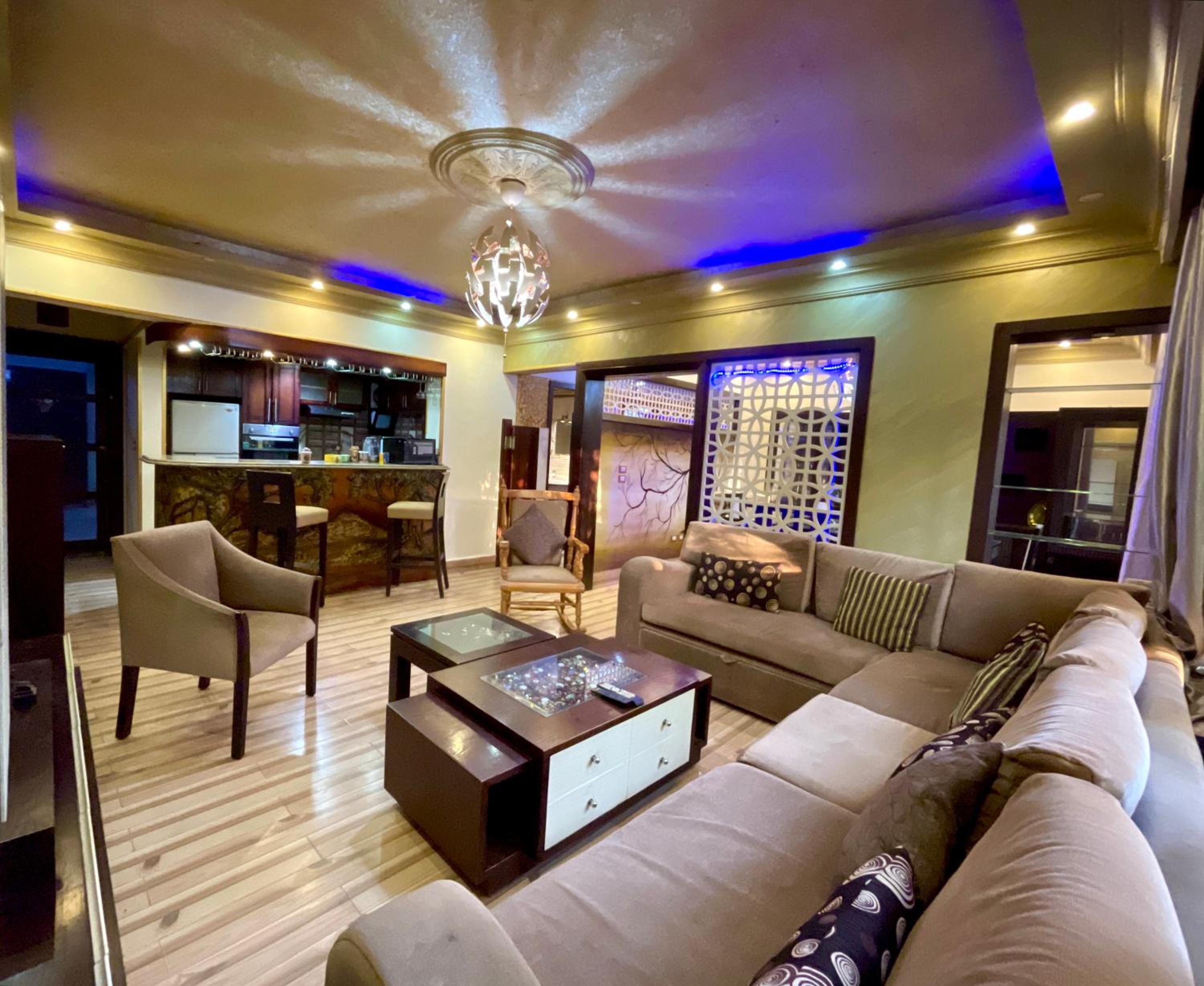 Cozy 2BR Apartment - Green Retreat in Degla Maadi