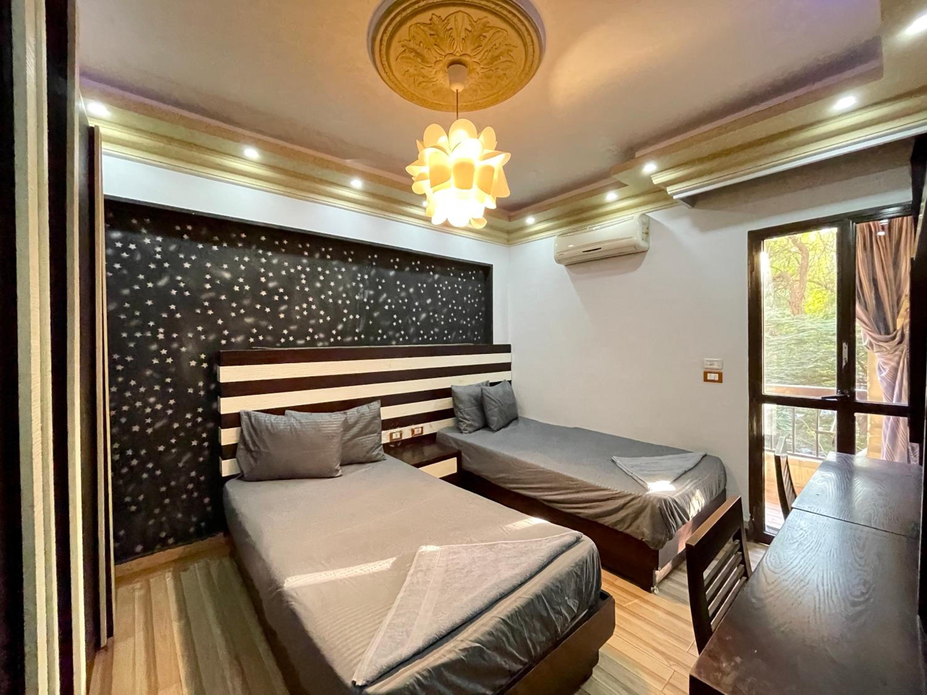 Cozy 2BR Apartment - Green Retreat in Degla Maadi