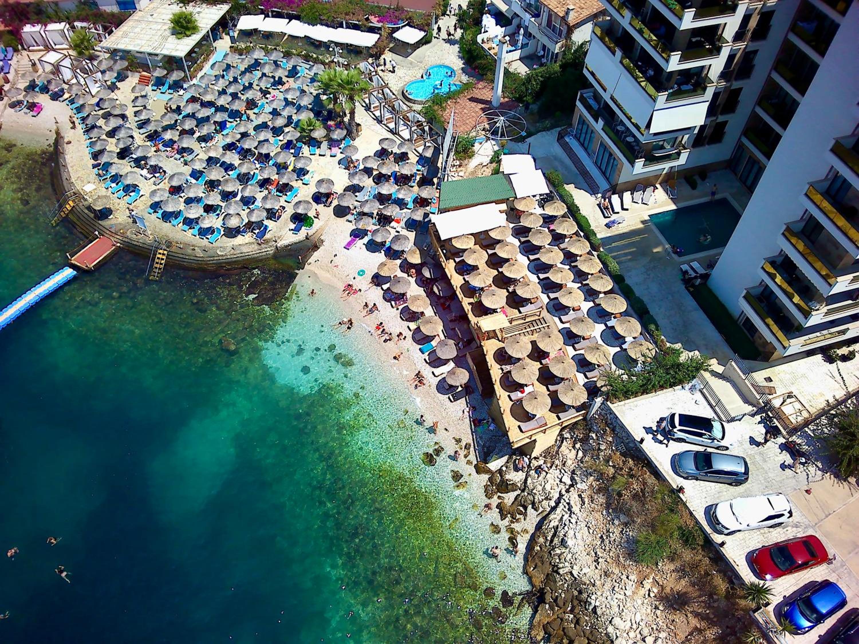Golden Beach Suites