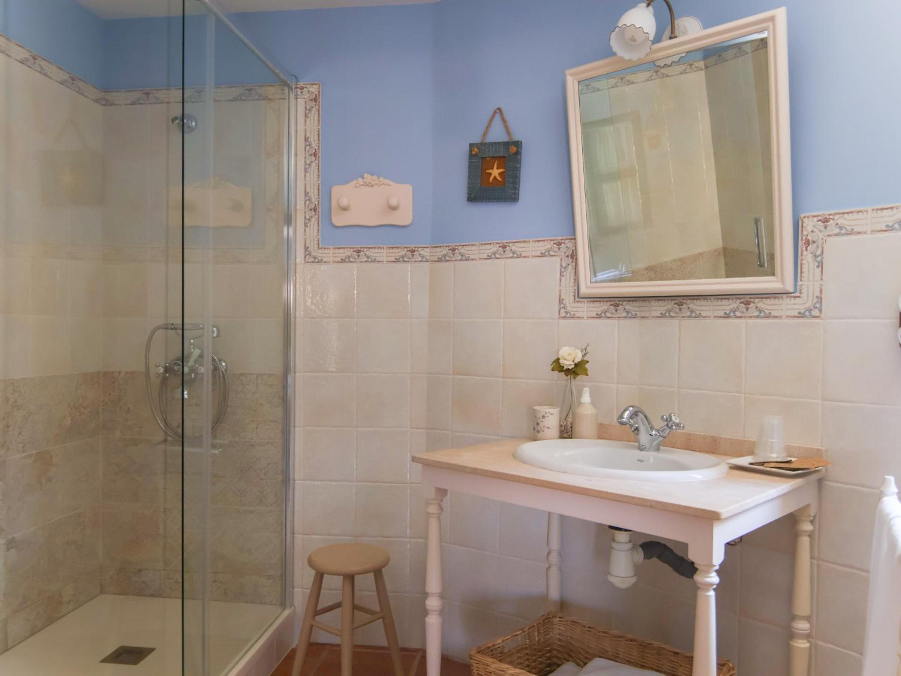 Casa Puertas Bed & Breakfast sl