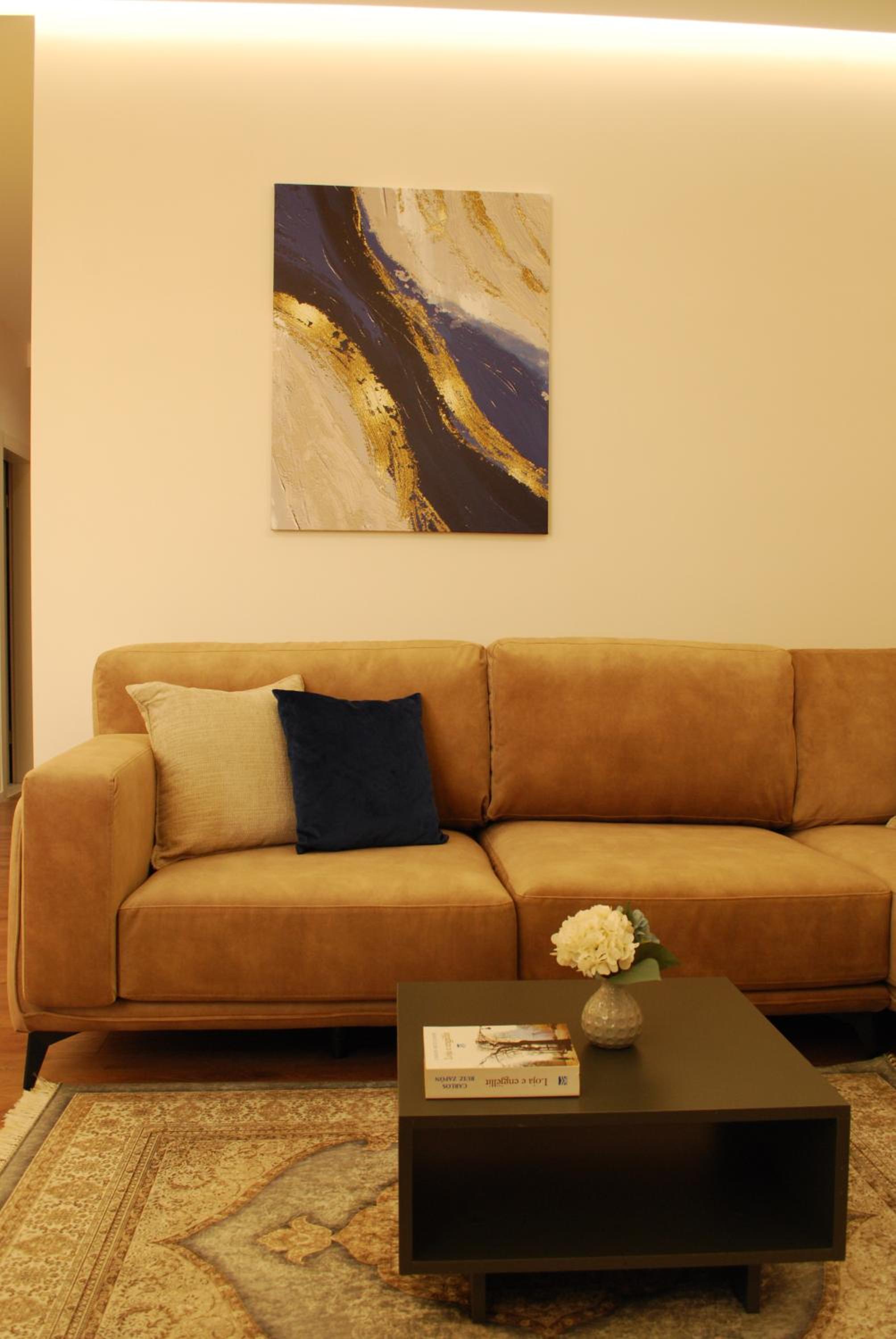 Lindi's Apartment 8 5