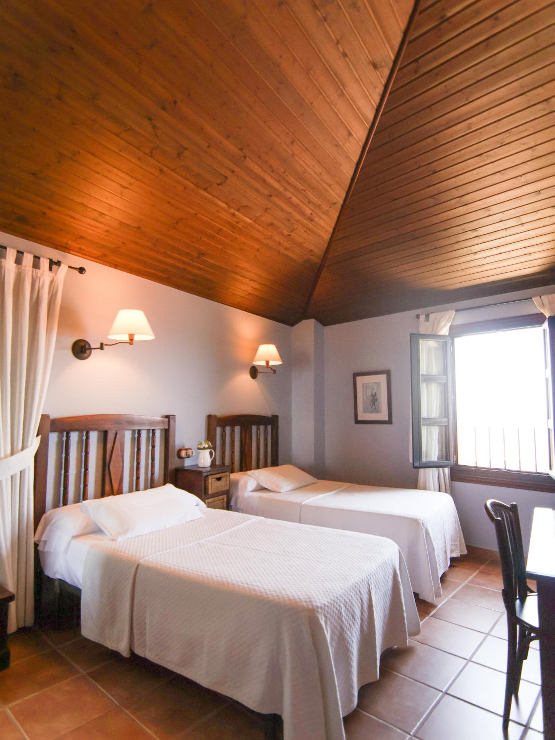 Casa Puertas Bed & Breakfast sl