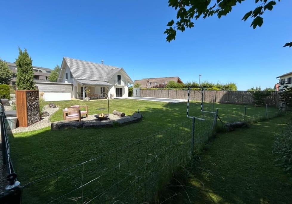 Schönes Haus mit Pool & Garten