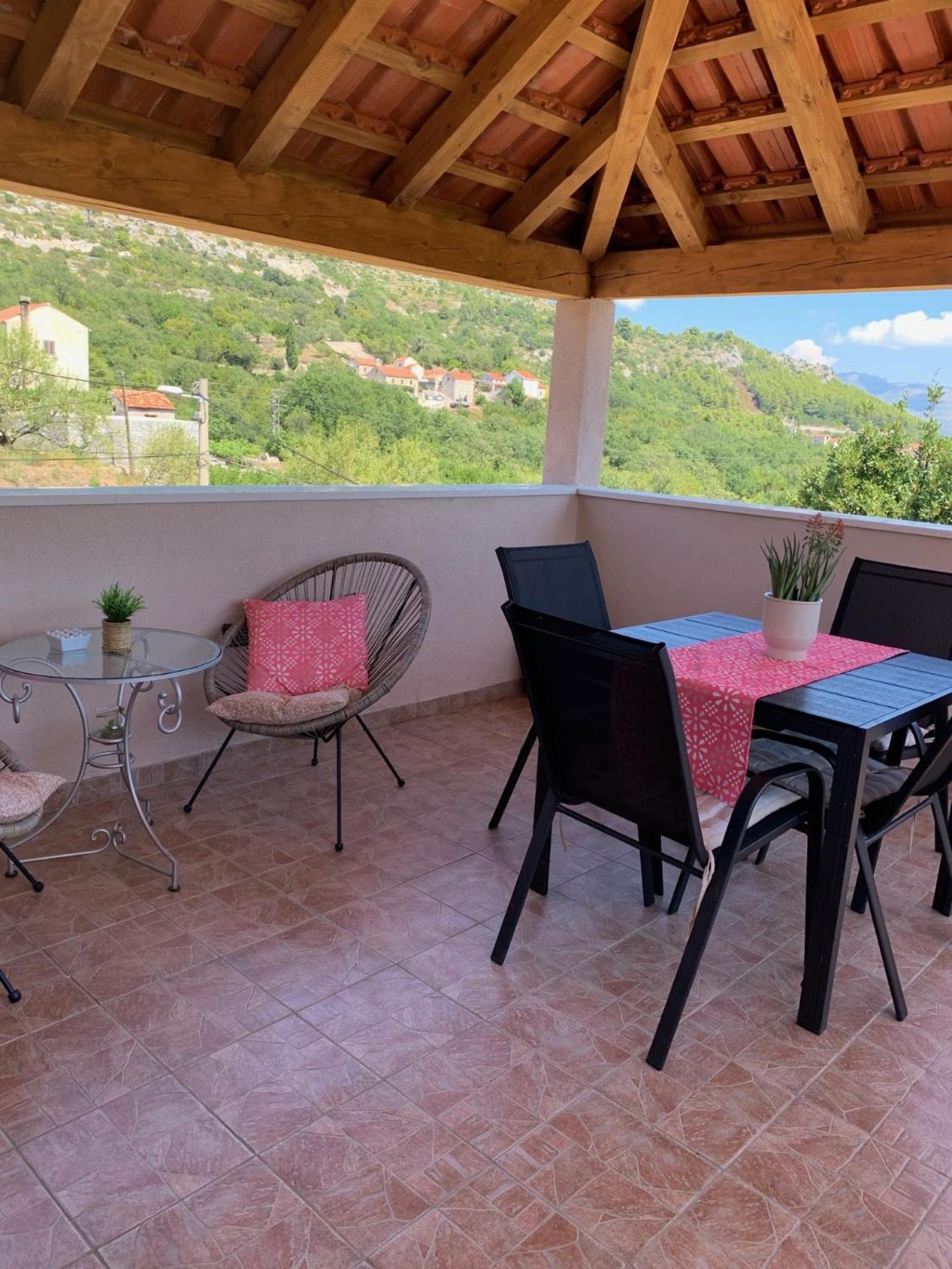 Villa Fragola en Doli — balance & terrace
