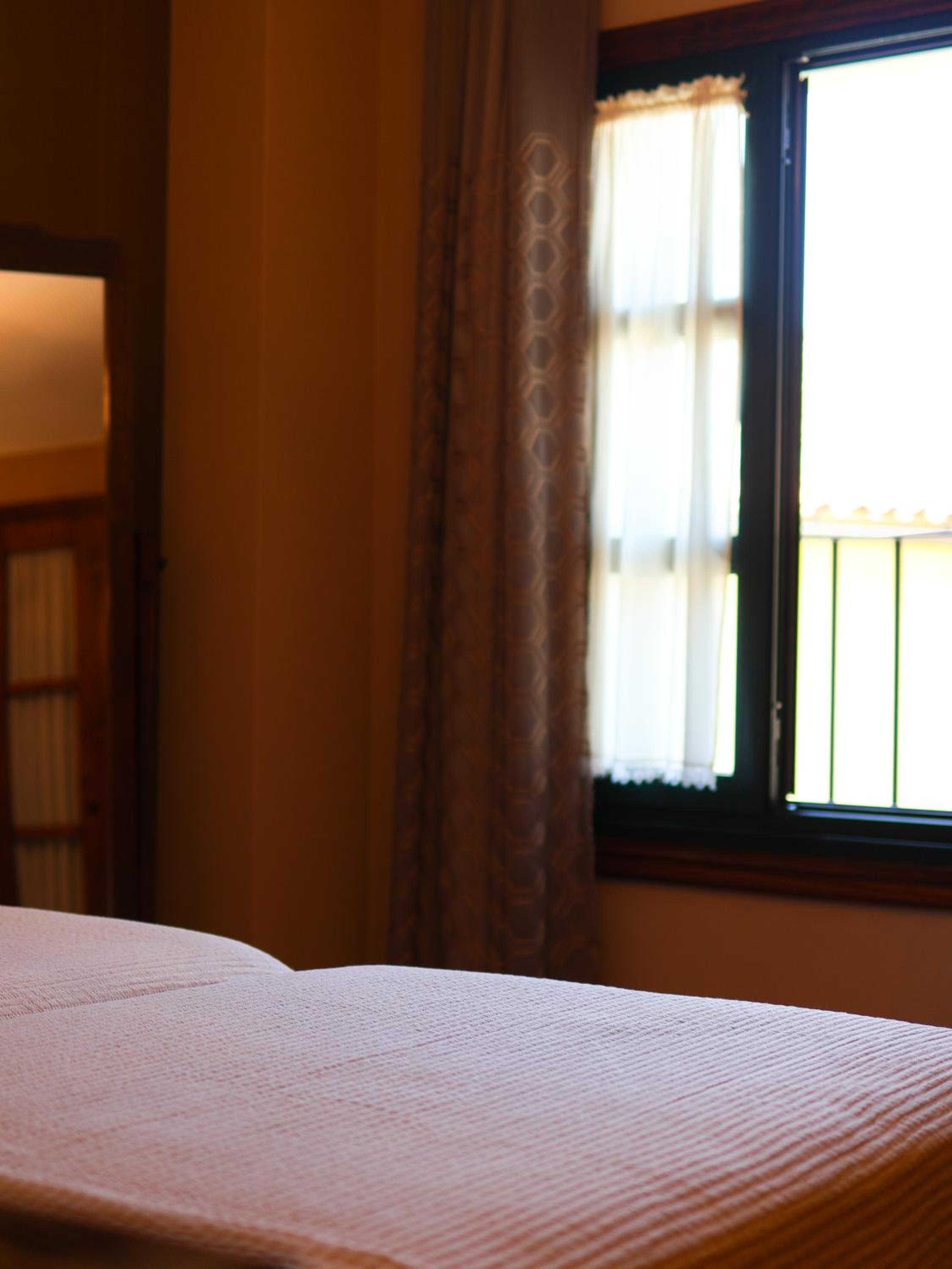 Casa Puertas Bed & Breakfast sl
