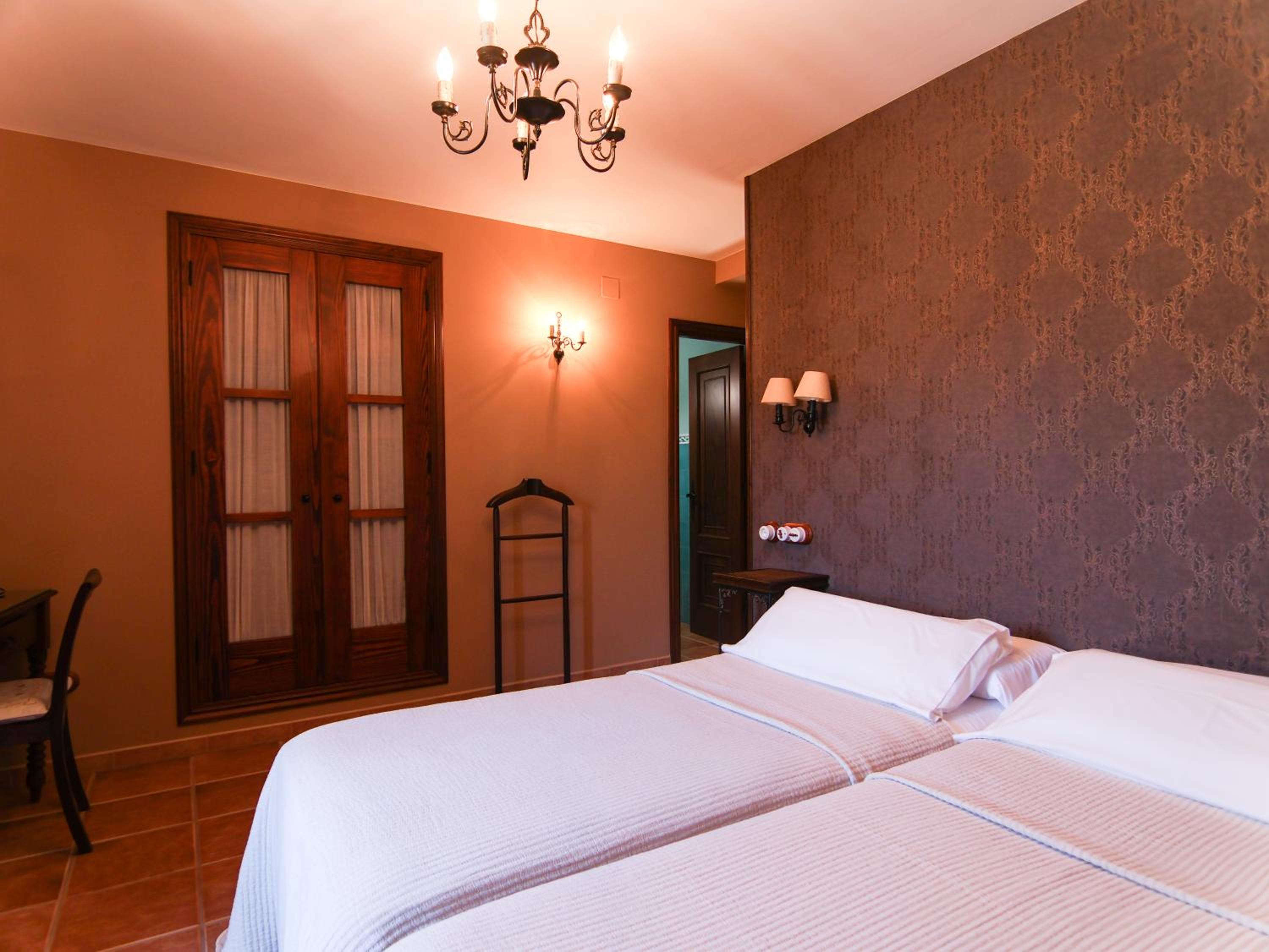 Casa Puertas Bed & Breakfast sl