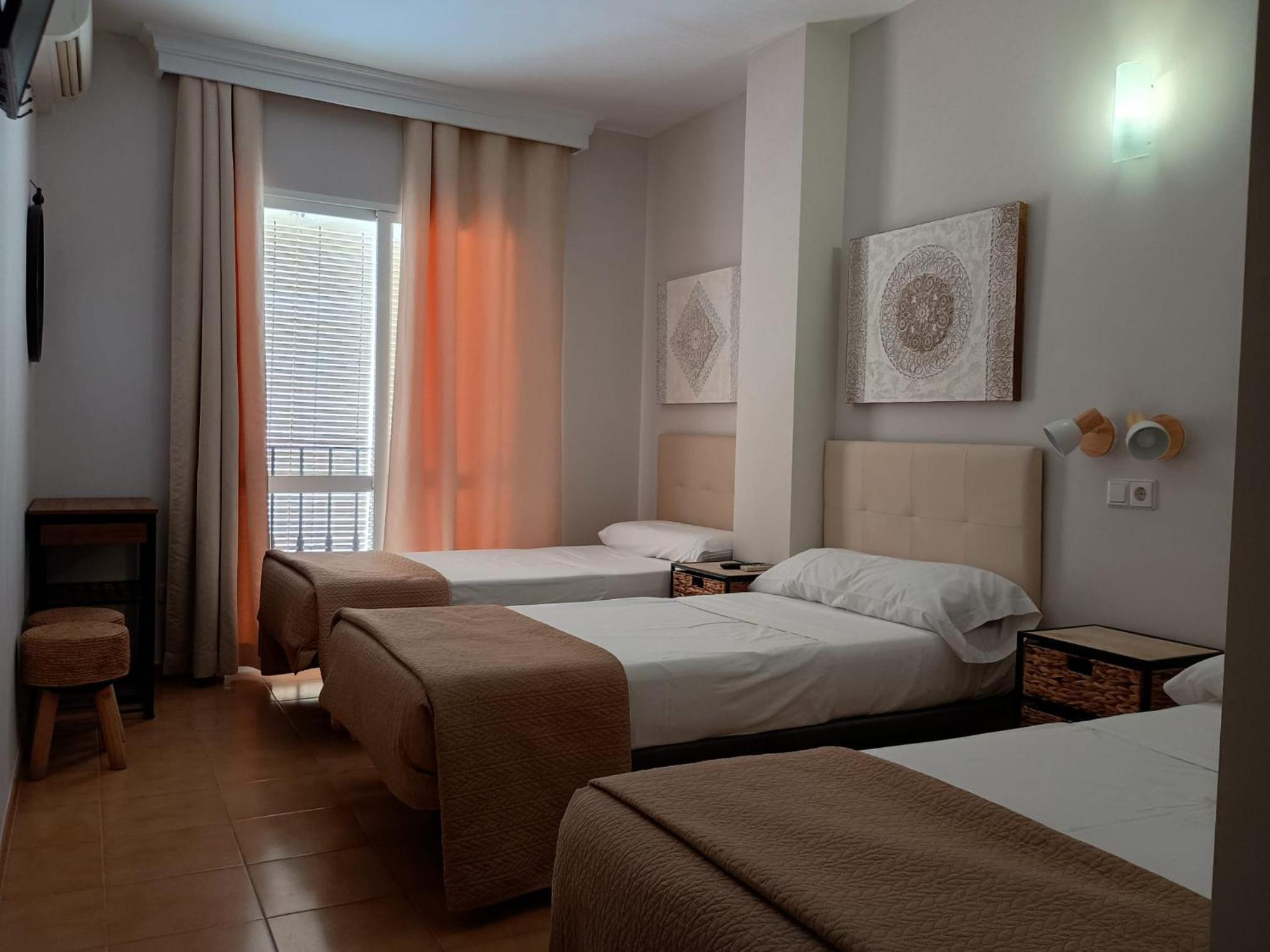 Hostal Cuevas