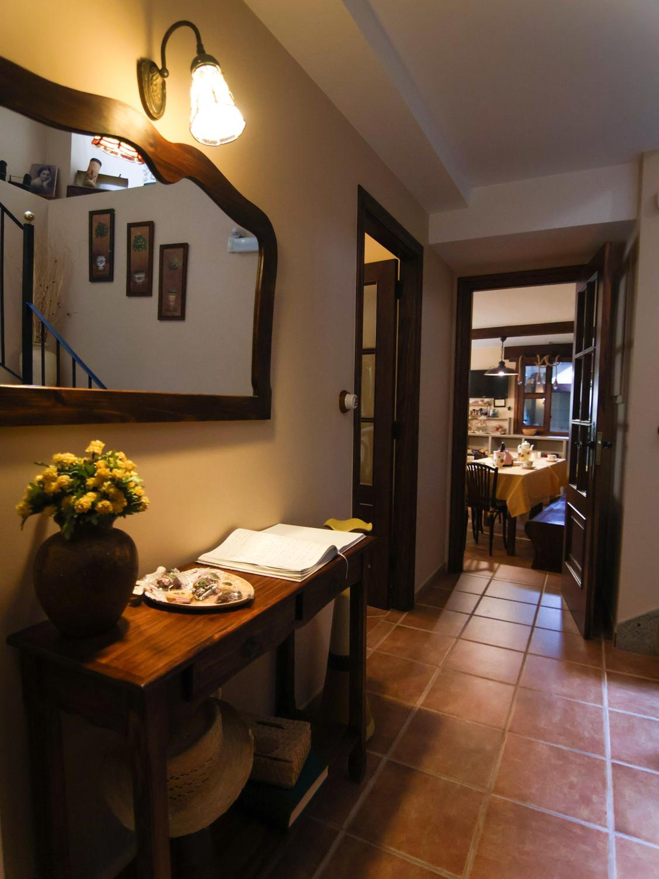Casa Puertas Bed & Breakfast sl