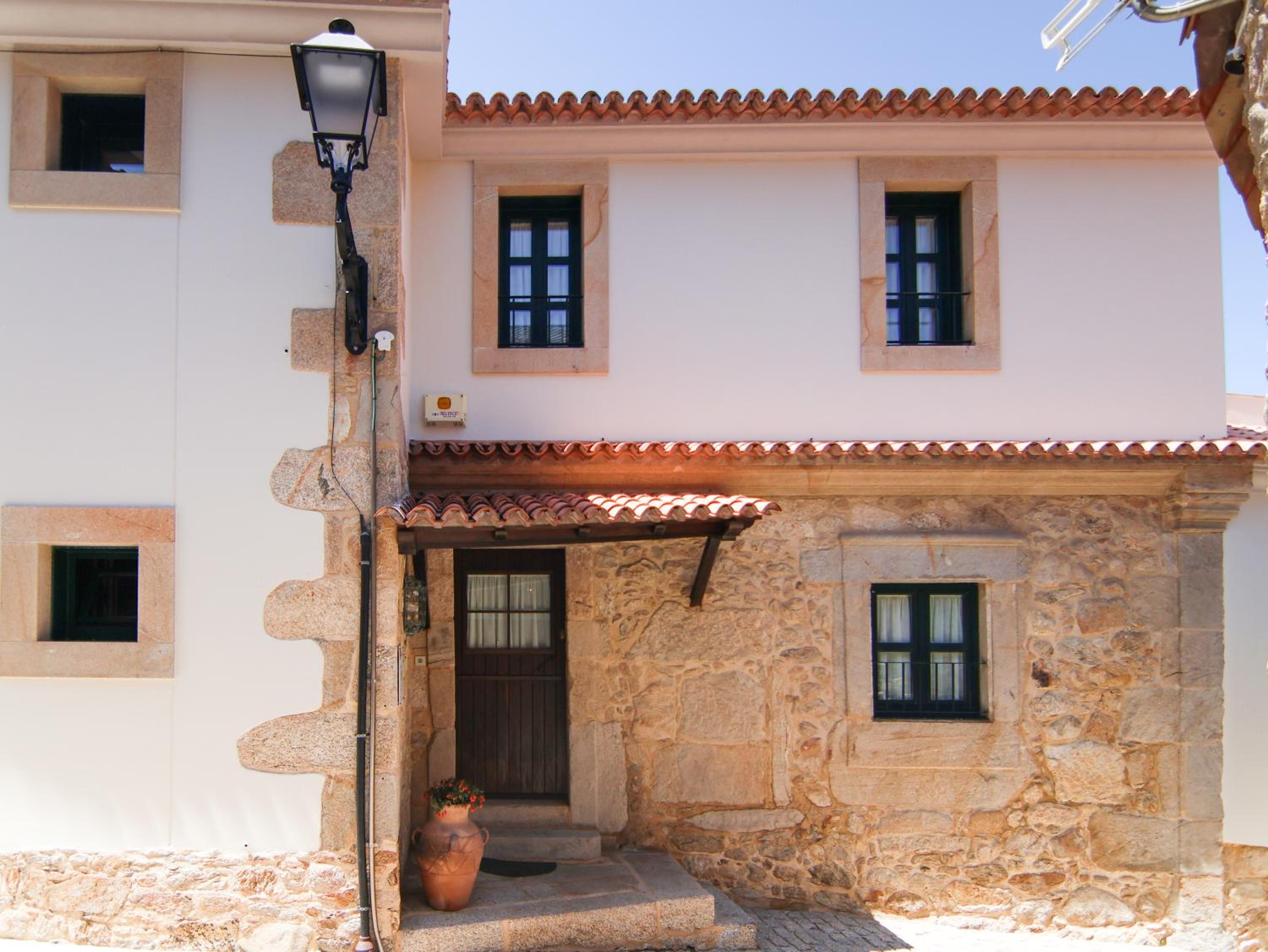Casa Puertas Bed & Breakfast sl